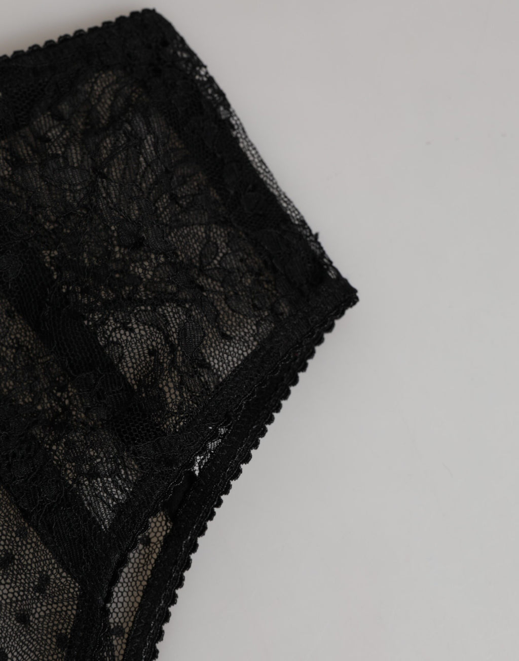 Sous-vêtements Dolce & Gabbana en dentelle noire à pois, taille haute, en dentelle transparente et maille fine.