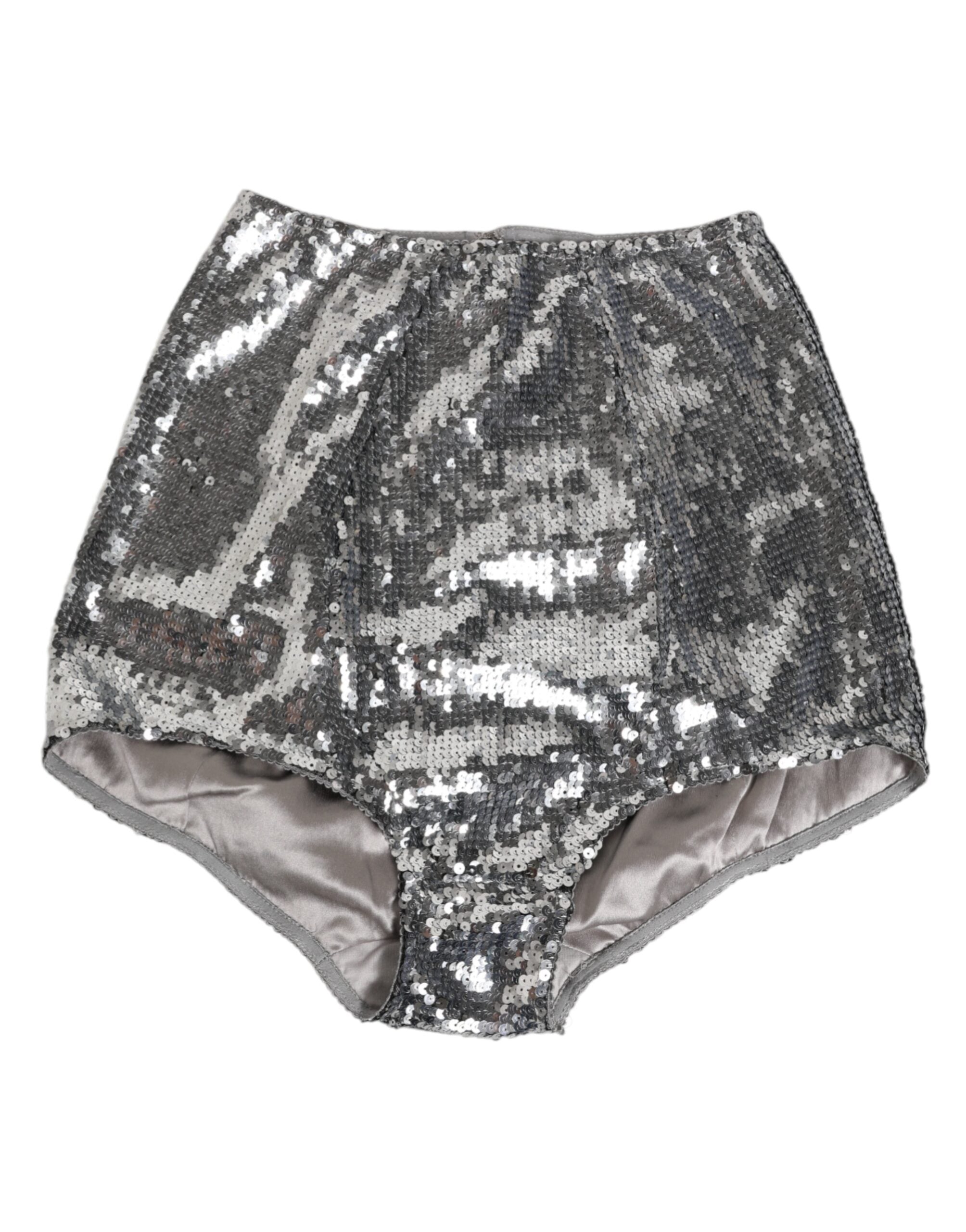 Culotte slip en nylon argenté à sequins de Dolce & Gabbana, sous-vêtement élégant et brillant, vue de face.