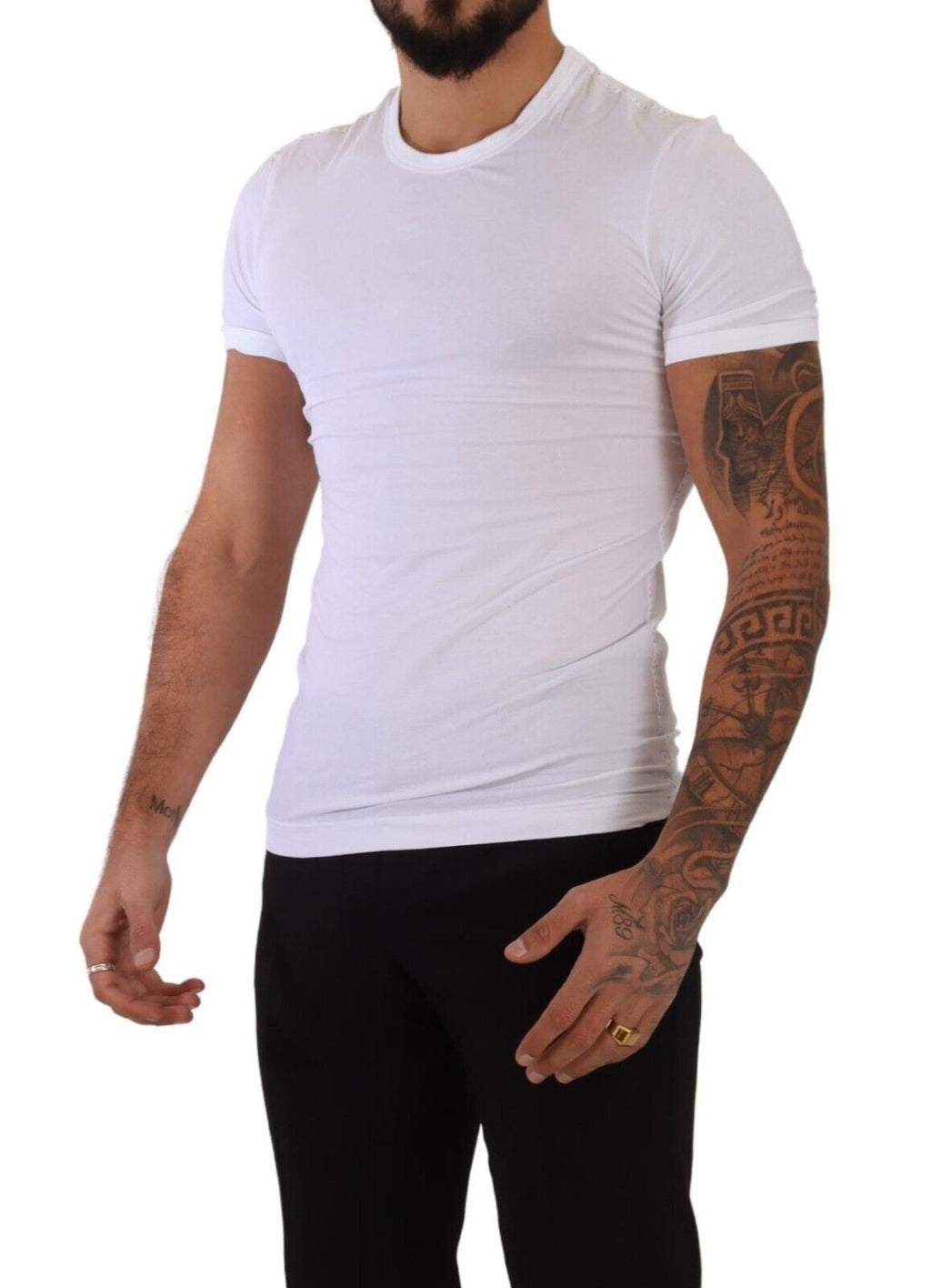 T-shirt blanc Dolce & Gabbana en coton stretch à col rond, sous-vêtements pour homme, visible sur le mannequin.