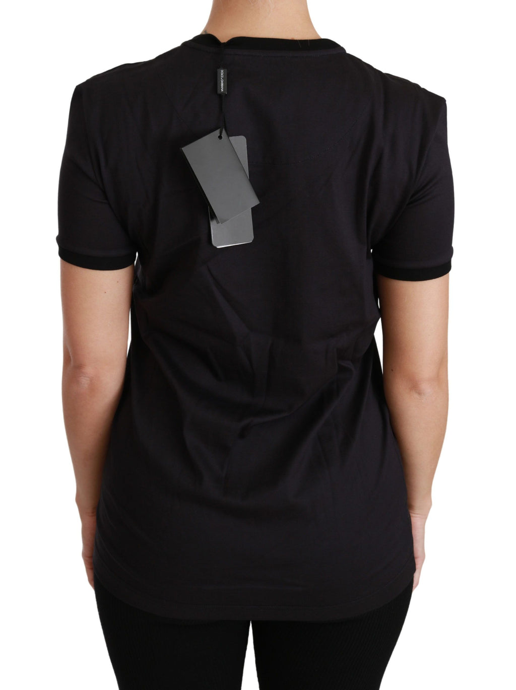 T-shirt noir Dolce & Gabbana #ImAChristmasTree à col rond, motif de sapin de Noël, porté sur mannequin.