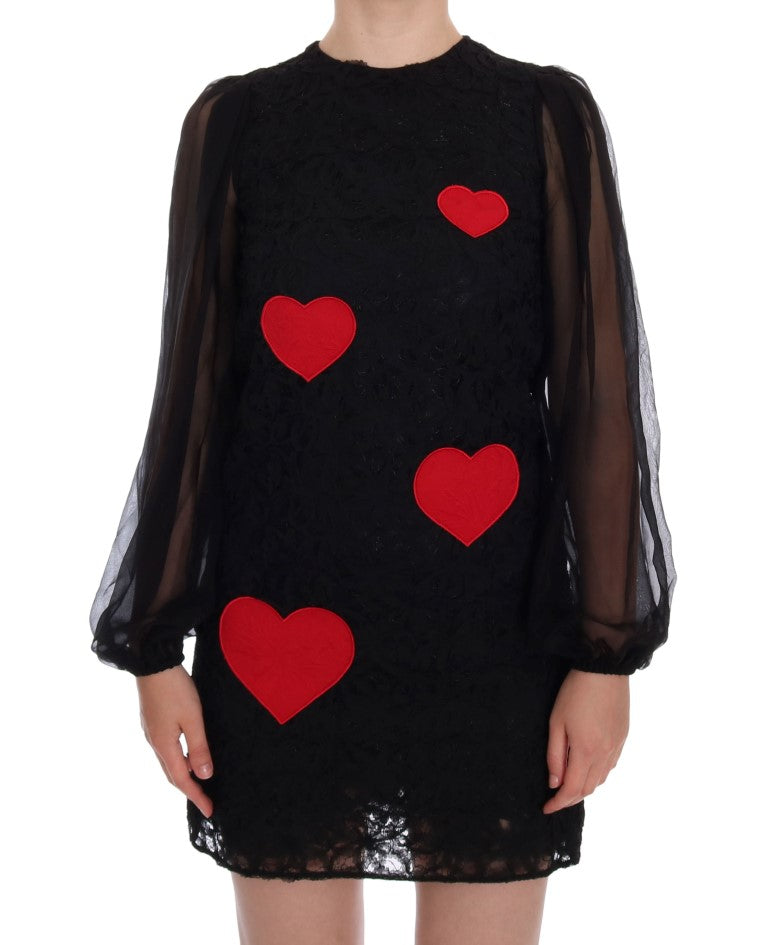 Robe noire en dentelle avec cœur rouge Dolce & Gabbana, robe de soirée élégante et féminine en tissu délicat.
