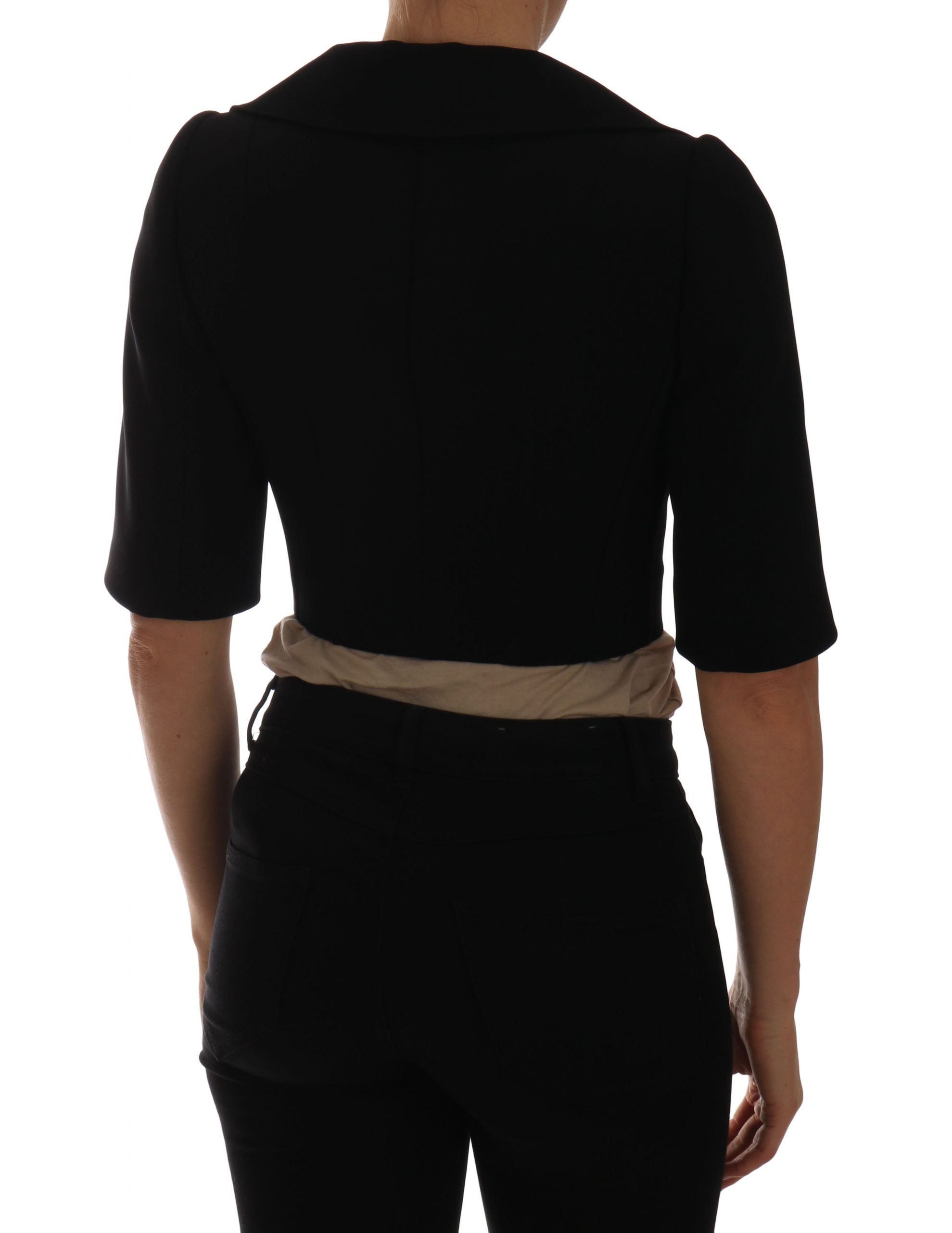 Veste courte noire Dolce & Gabbana blazer cropped avec col et manches longues, élégante et tendance.