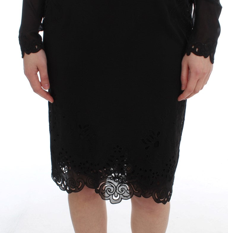 Robe noire en soie extensible de coupe ajustée de Dolce & Gabbana, élégante et sophistiquée, vue sur un mannequin.