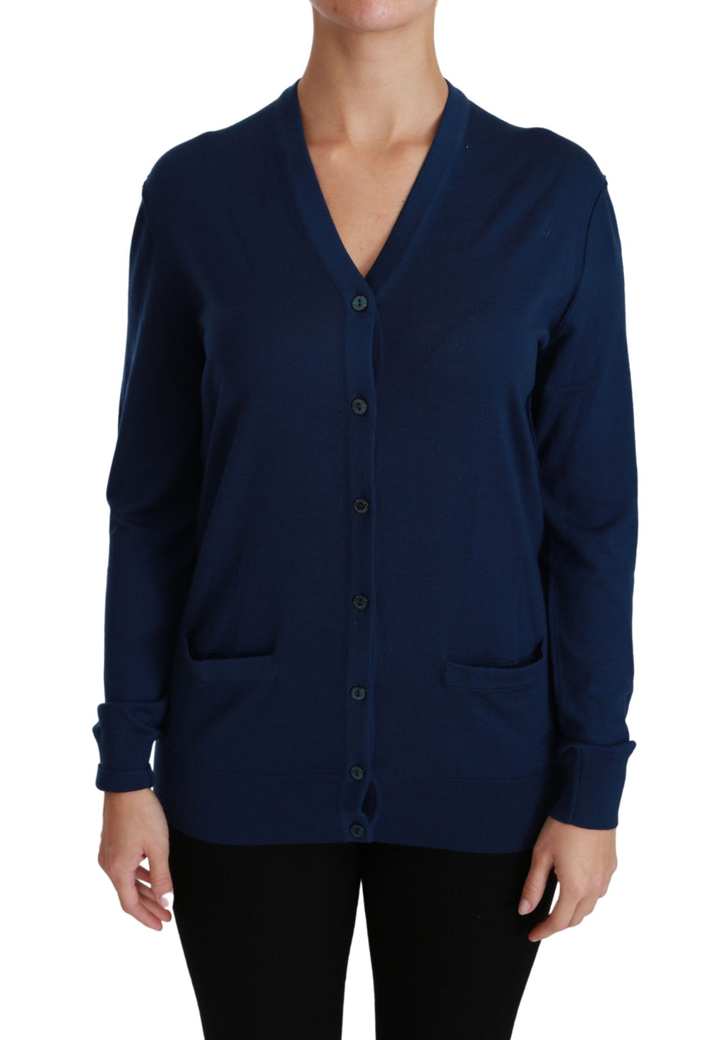 Cardigan en laine vierge bleu Dolce & Gabbana avec boutons, vue de détail du pull élégant pour femme.