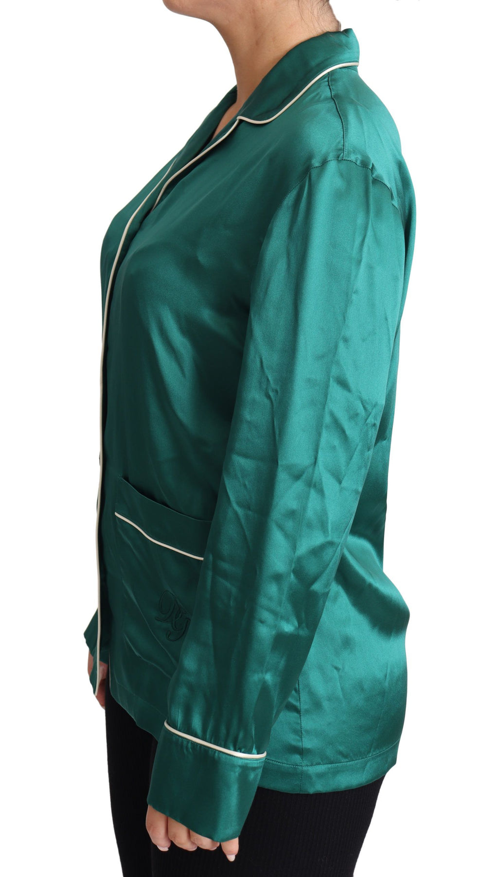 Chemise de pyjama verte Dolce & Gabbana en soie, vêtement de détente et lounge élégant avec manches longues et tissu fluide.