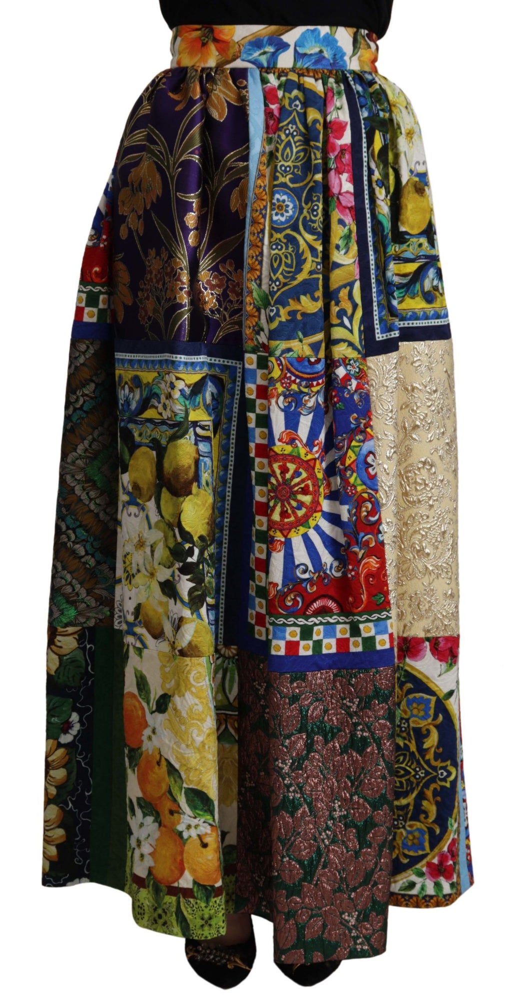 Jupon long maxi Dolce & Gabbana Sicily à patchwork multicolore, avec motifs colorés et détails élégants.