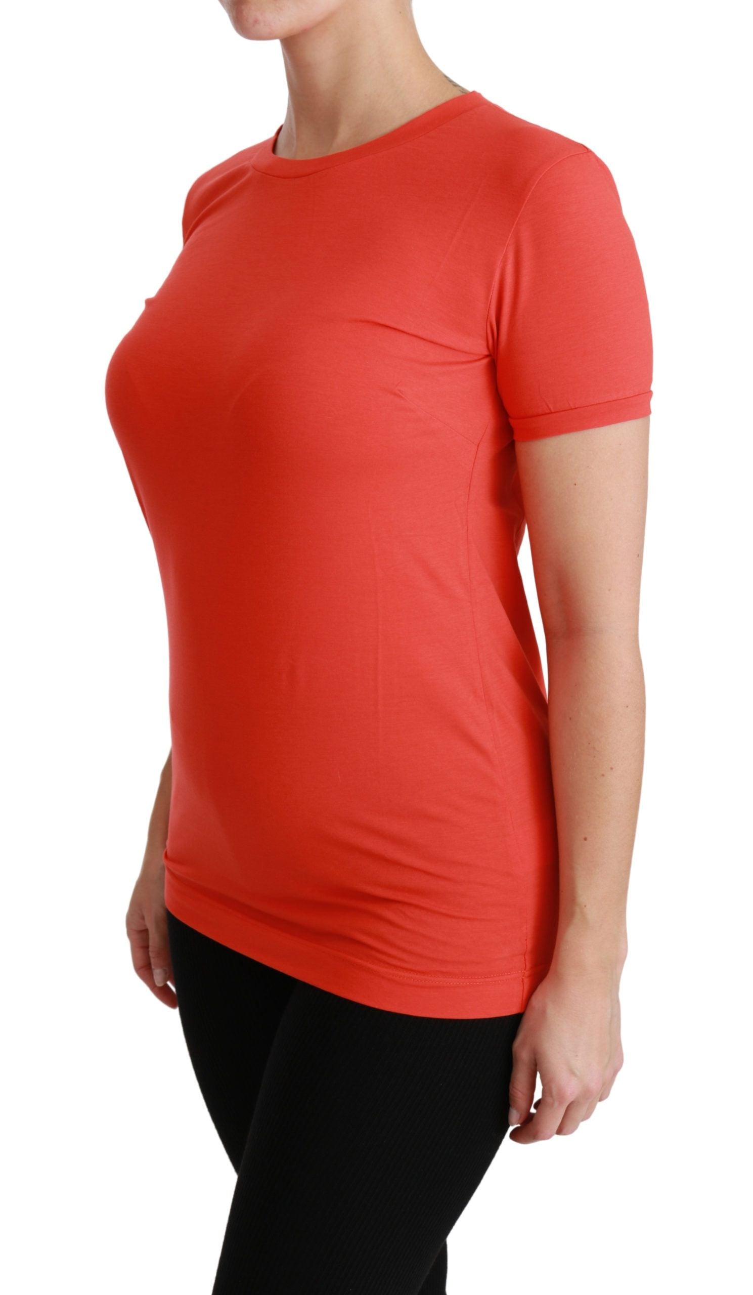 T-shirt rouge à manches courtes en coton de marque Dolce & Gabbana, col rond, style décontracté.