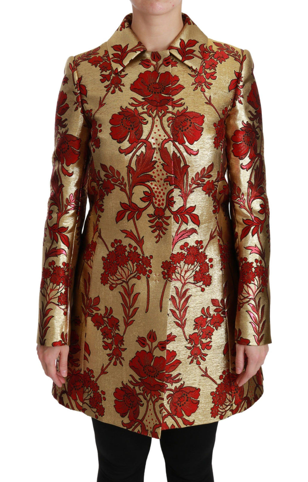 Manteau cape Dolce & Gabbana en brocart rouge et doré à motif floral, élégant et sophistiqué.