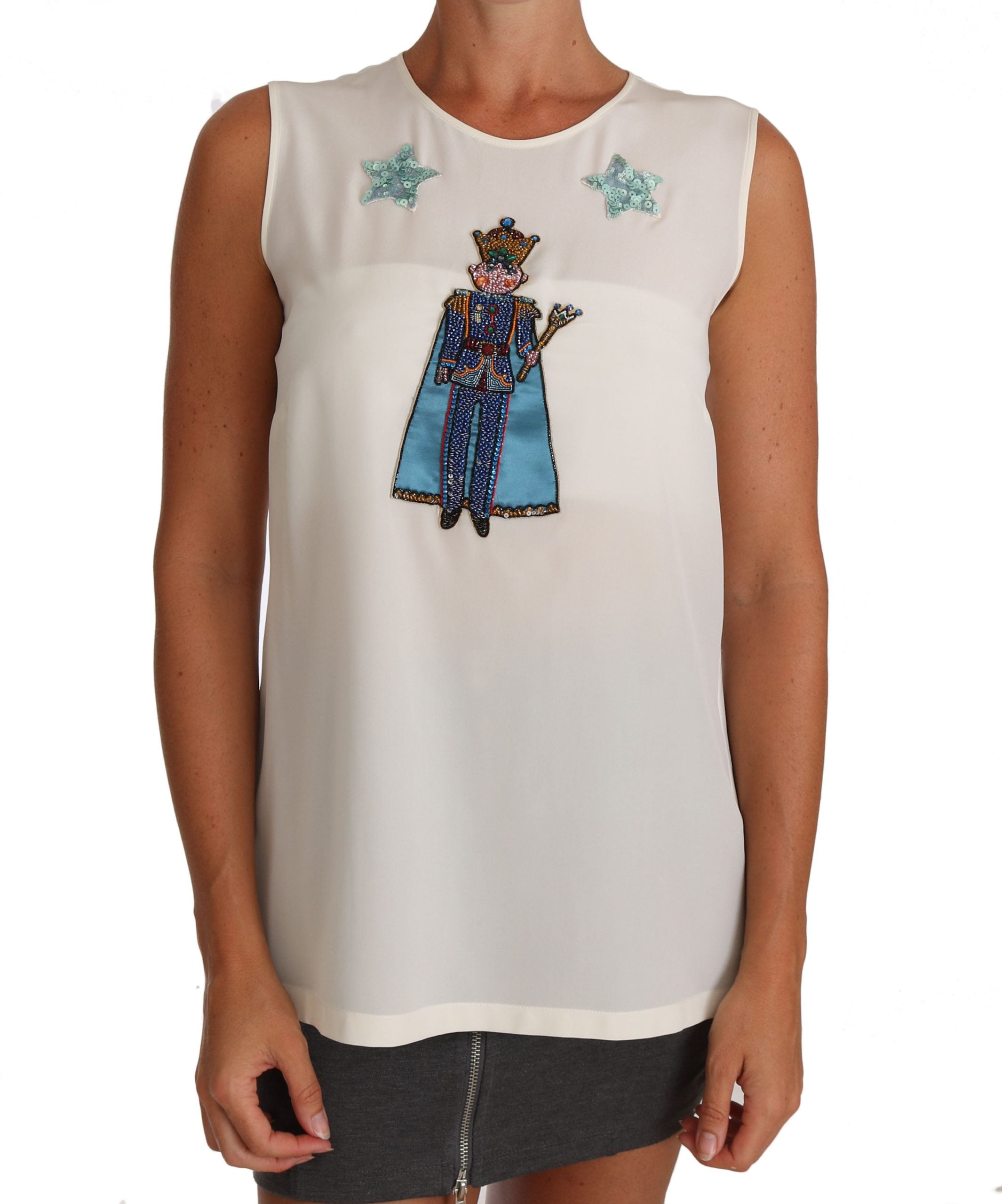 T-shirt blanc en soie Dolce & Gabbana avec sequins et détails de fée, style élégant et glamour.