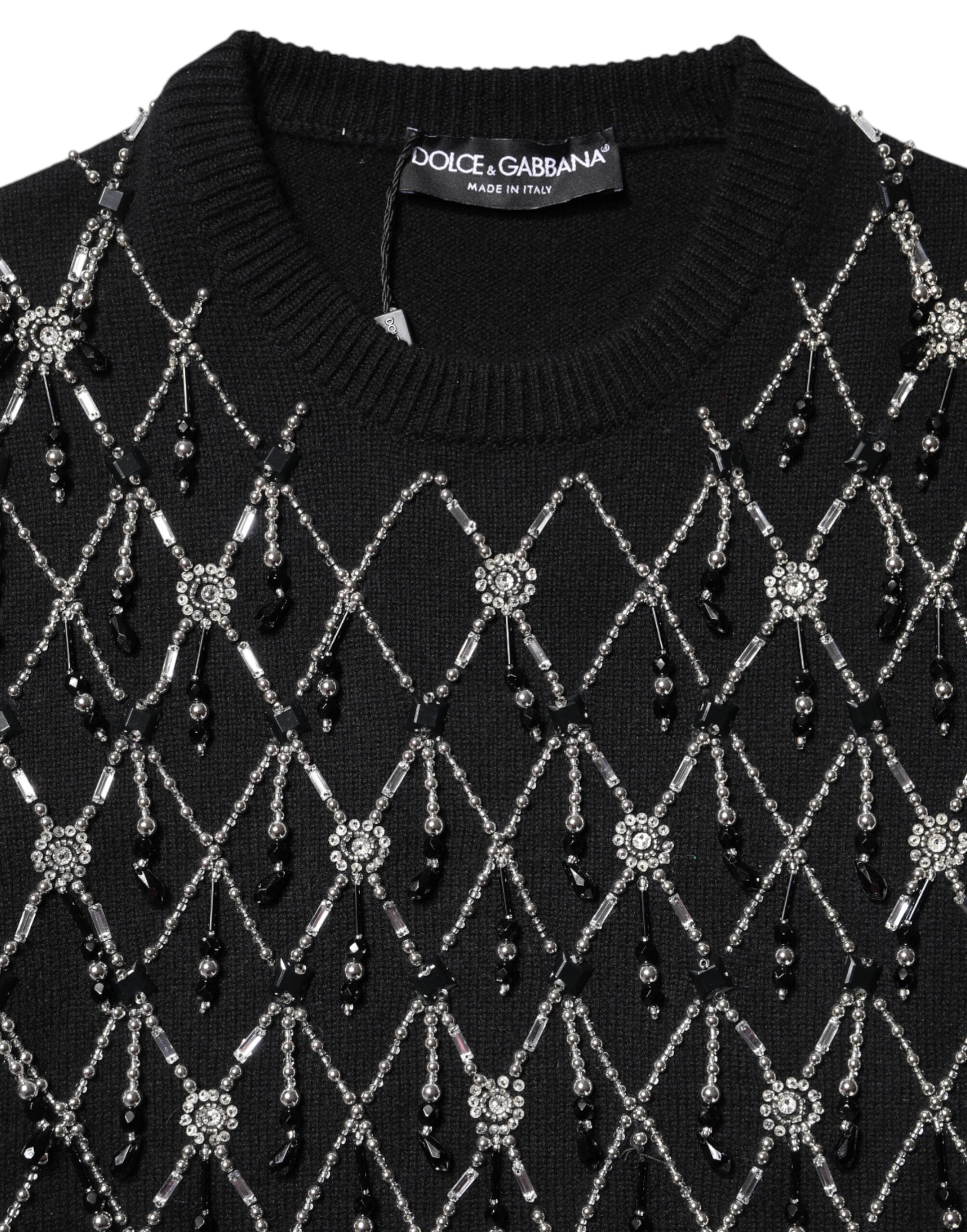 Pull noir en cachemire Dolce & Gabbana à manches longues avec embellissements, élégant et confortable.