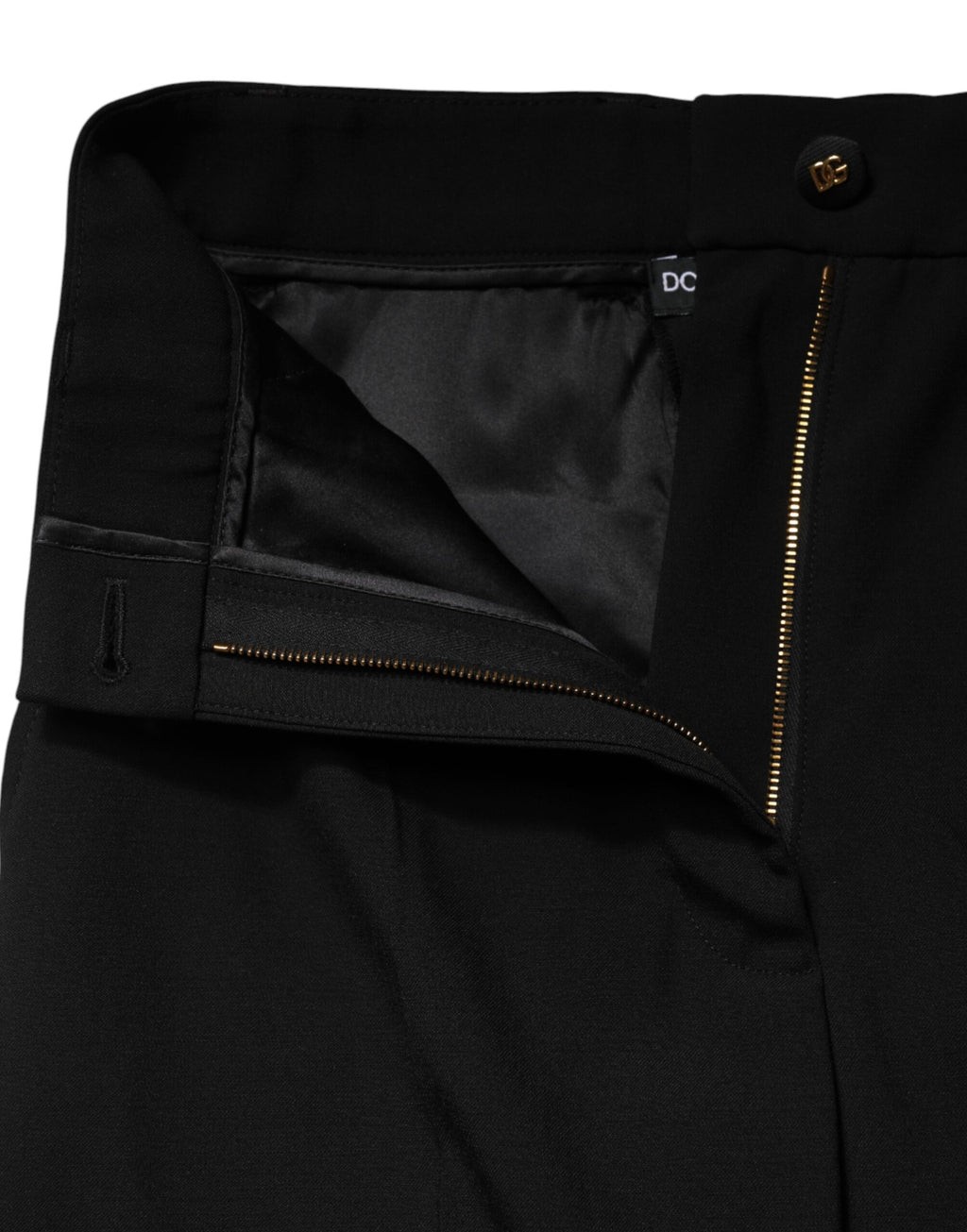 Pantalons droits en laine mélangée noire Dolce & Gabbana à taille haute, mode élégante et sophistiquée.