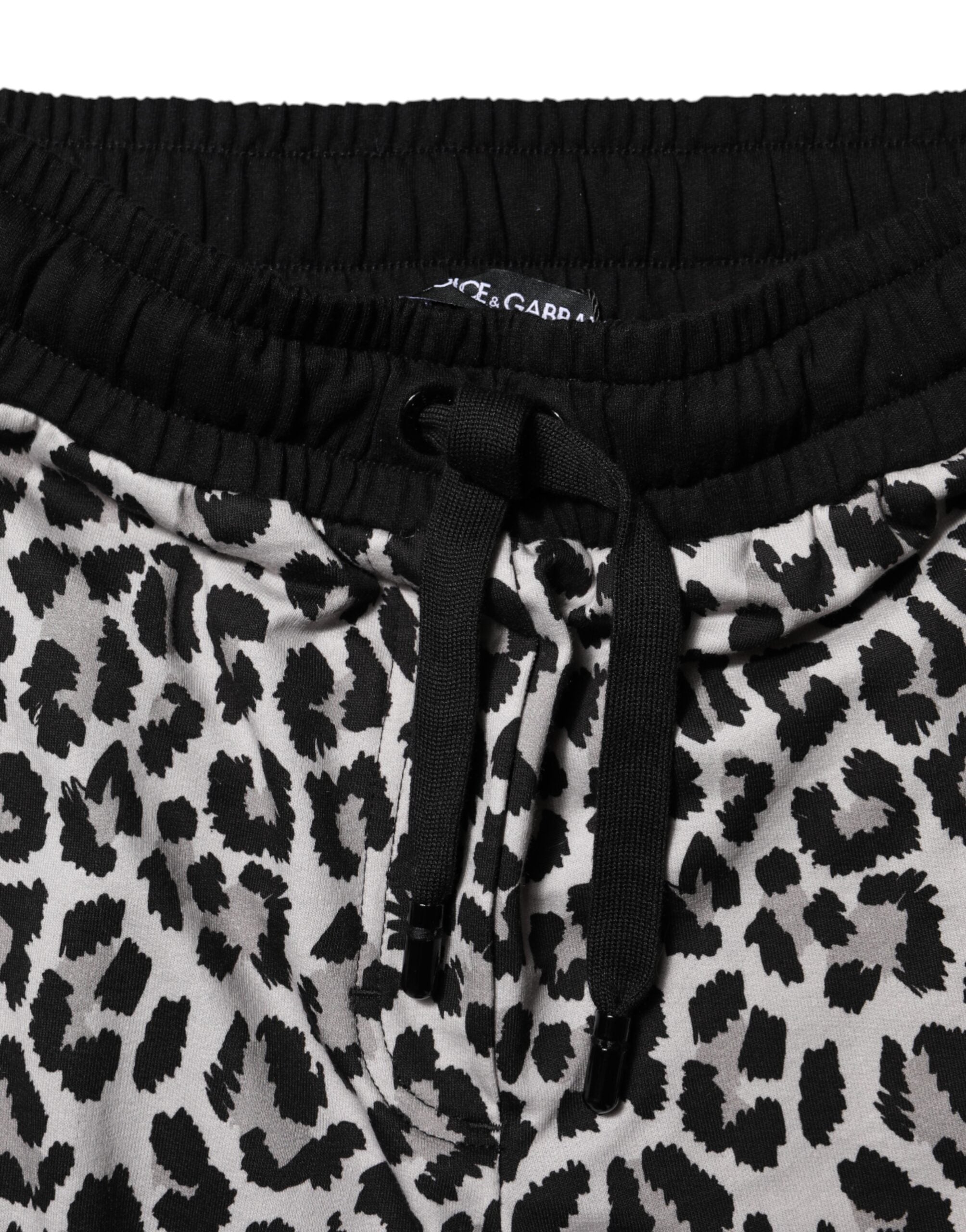 Pantalons joggers Dolce & Gabbana Multicolor Leopard #DGMillennials avec motif léopard coloré et design tendance.