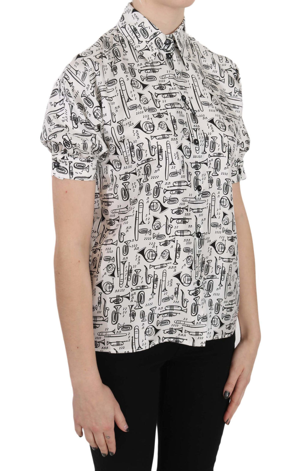 Chemisier en soie Dolce & Gabbana à motif Trumpet, bouton devant, style blouse élégante et raffinée.