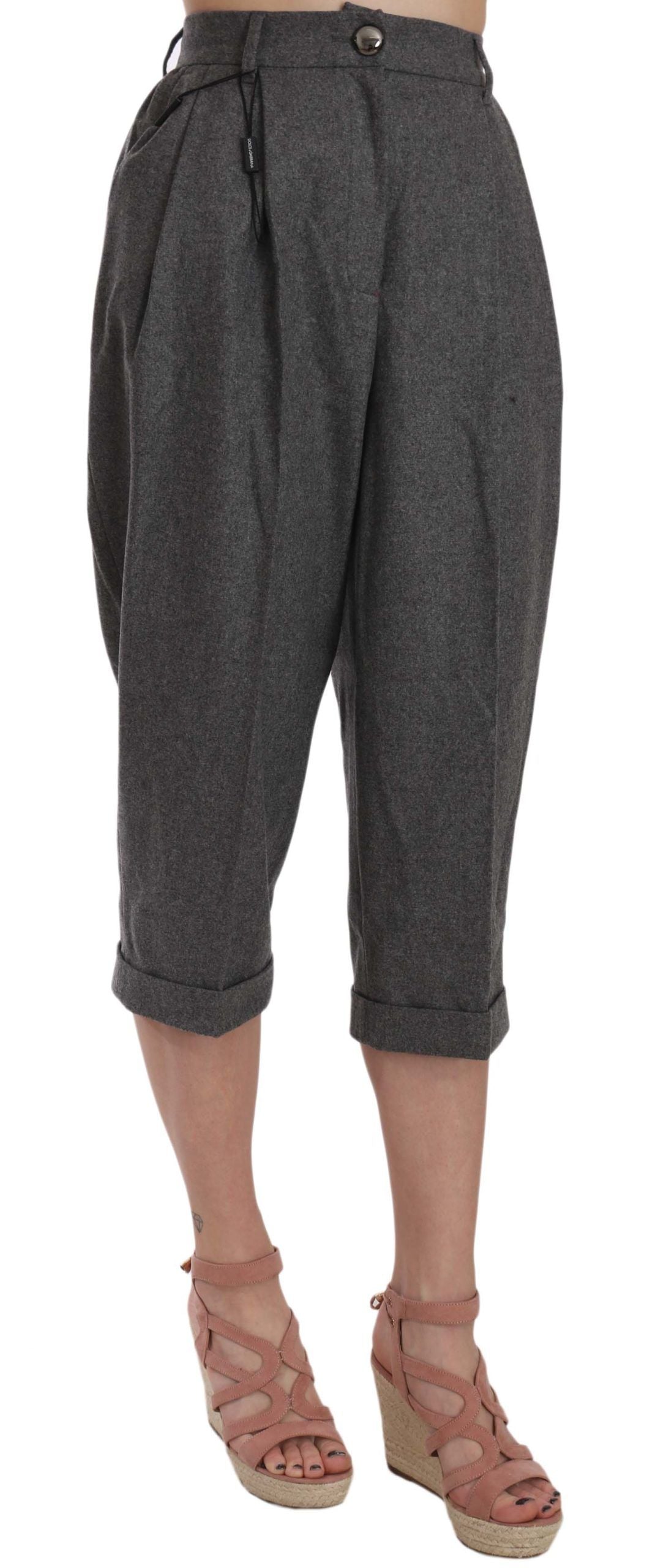 Pantalon court en laine Dolce & Gabbana avec plis, coupe cropped, vue de face sur un fond neutre.