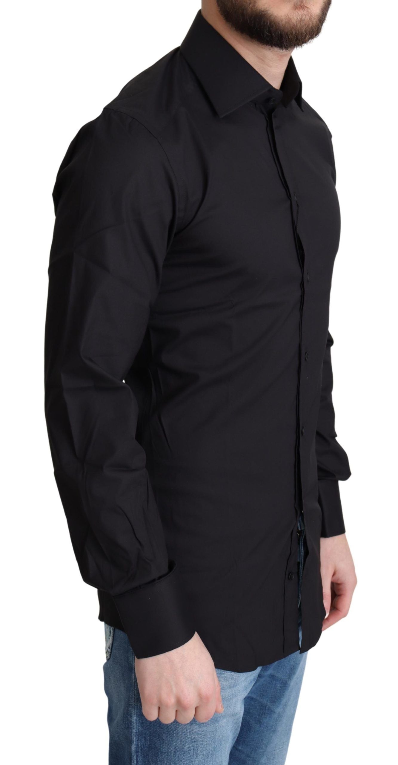 Chemise de costume noire Dolce & Gabbana en mélange de coton, coupe formelle, vue de face sur le mannequin.