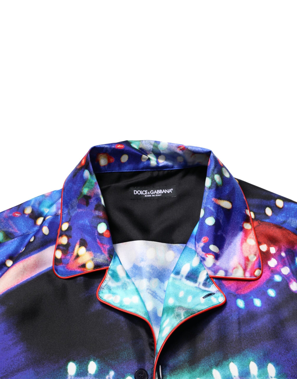 Chemise décontractée en soie multicolore imprimée Dolce & Gabbana, style lounge élégant pour homme.