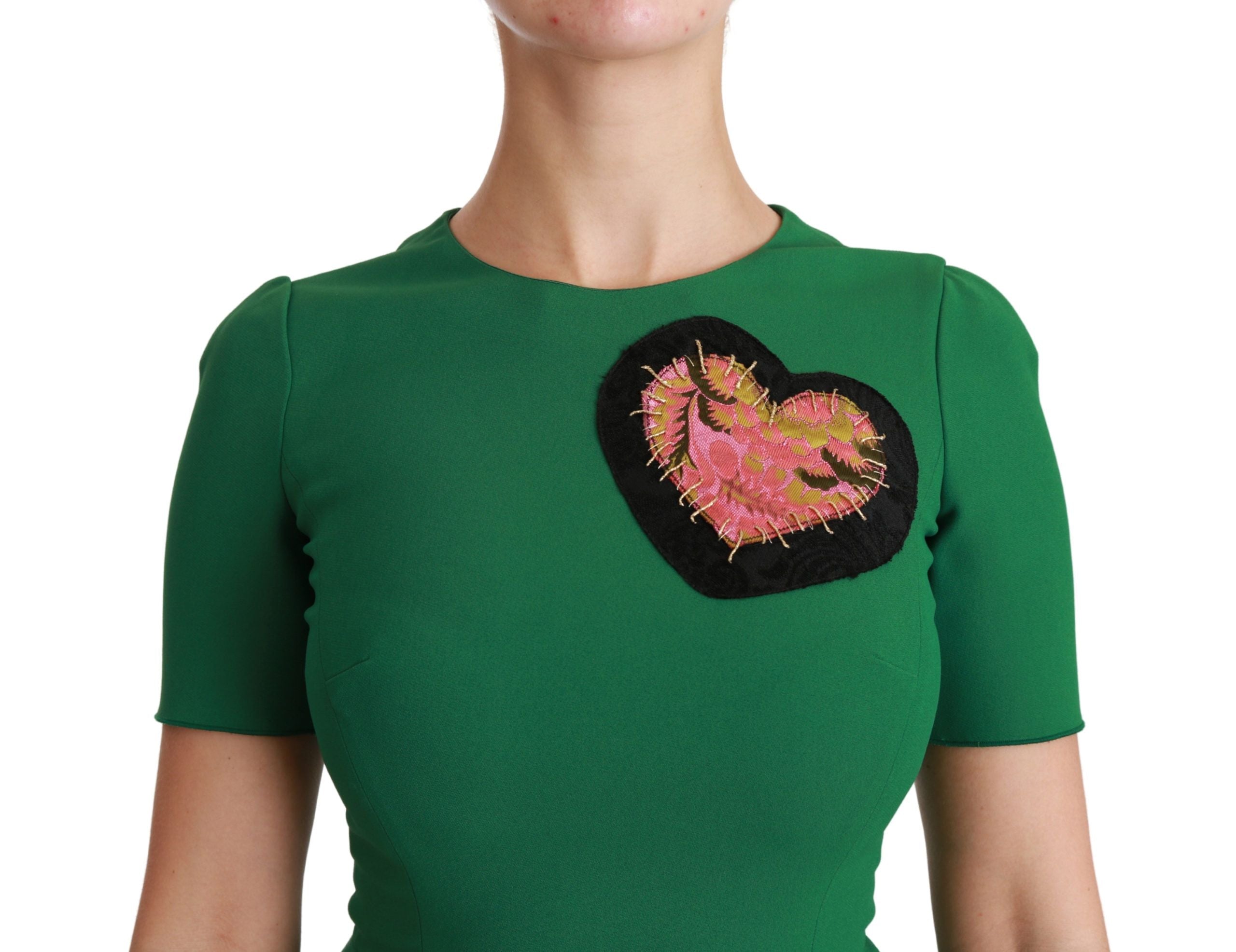 Robe midi en viscose verte avec patch de cœur en forme de sirène, Dolce & Gabbana, style élégant et féminin.