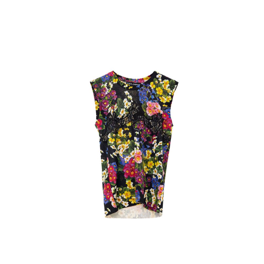 Débardeur en cachemire noir Dolce & Gabbana porté, détail de la texture douce et élégante du tissu.