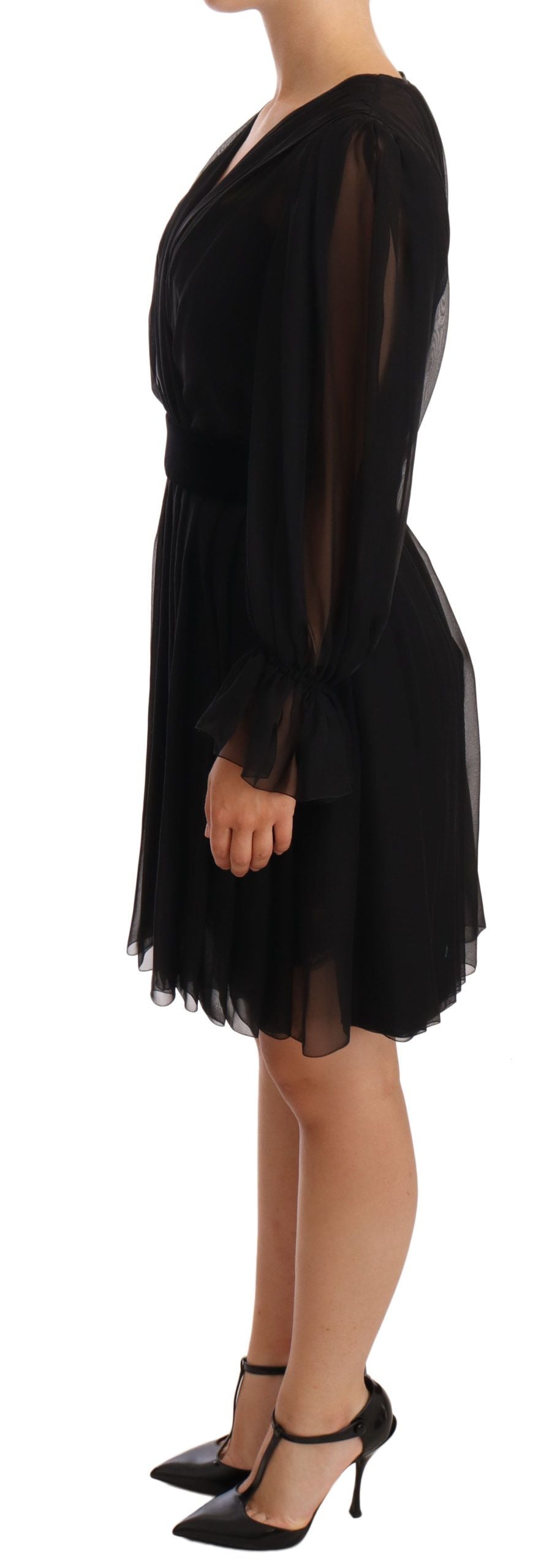 Robe courte en mesh noir Dolce & Gabbana avec pliés en soie extensible et design élégant, vue de face.