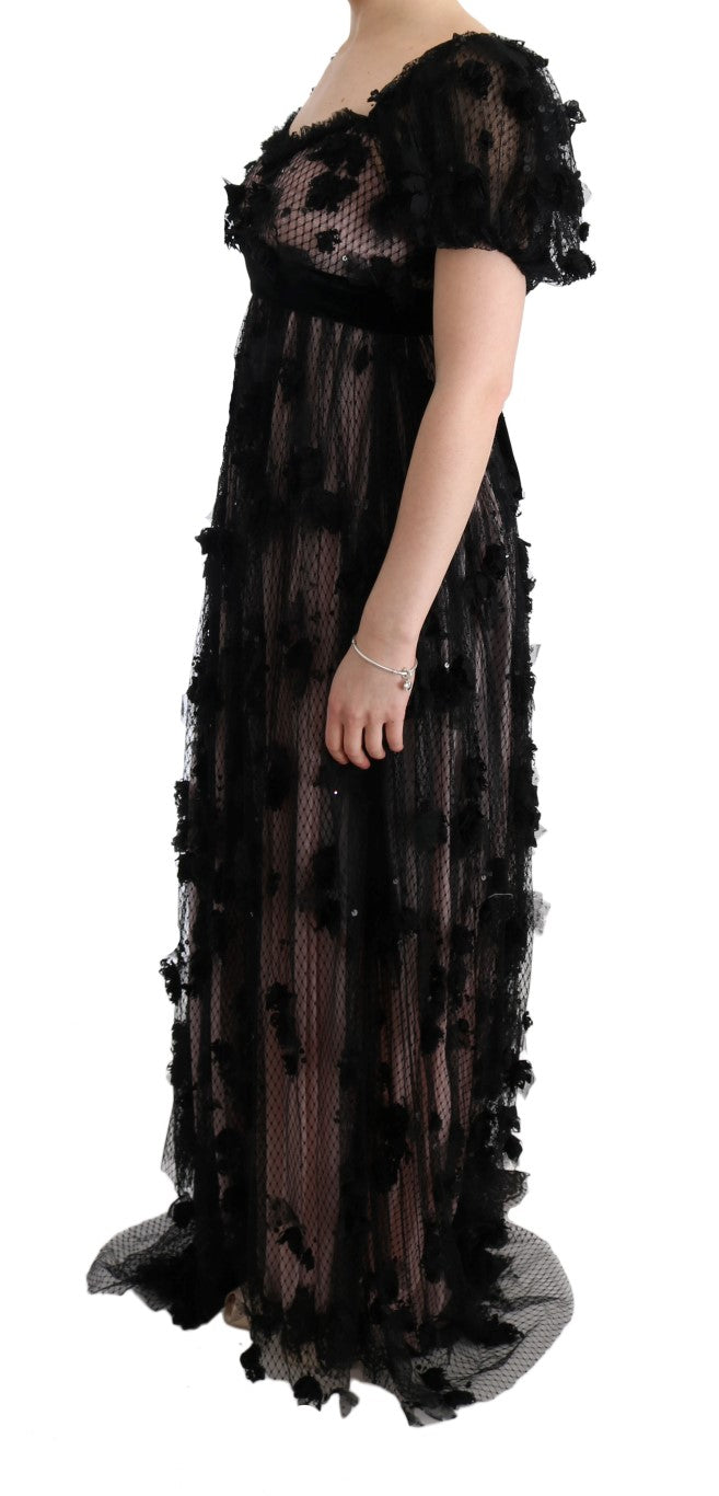 Robe droite en soie noire et rose avec appliqués Dolce & Gabbana, élégante et sophistiquée, portée ou affichée sur un mannequin.