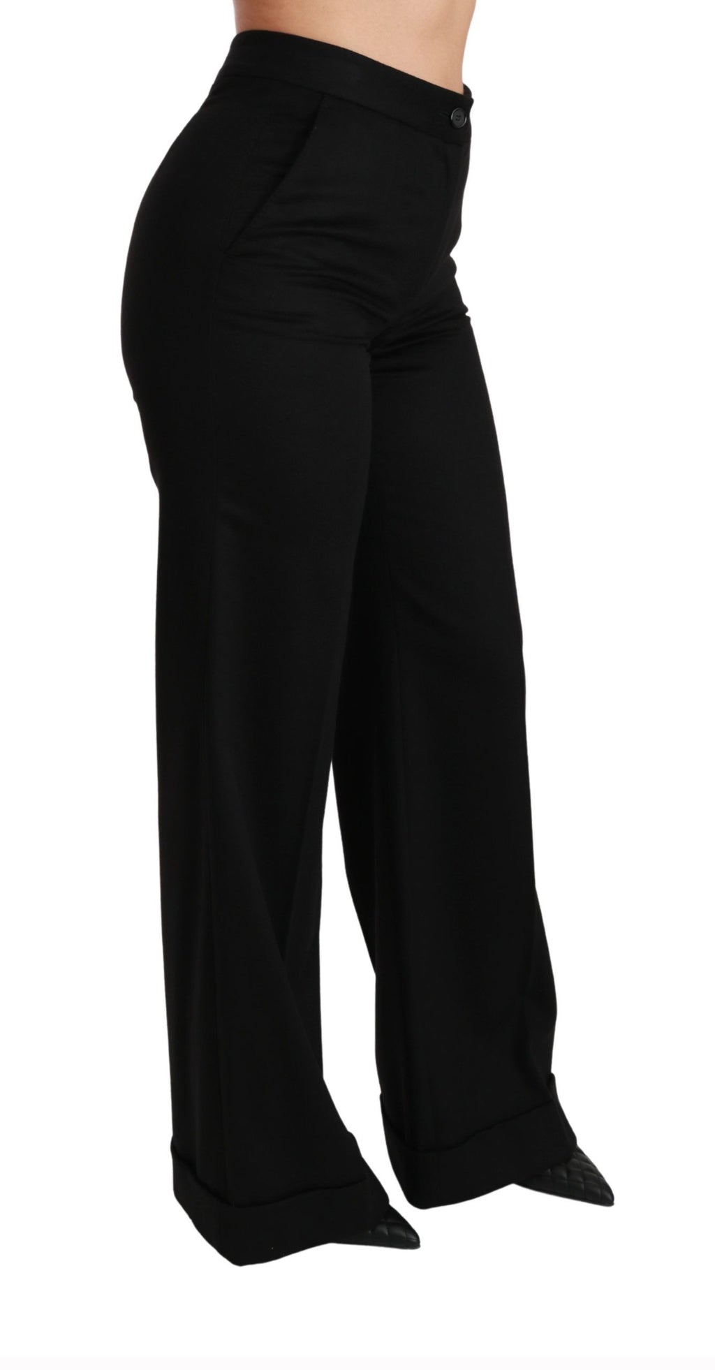 Pantalon en cachemire noir de coupe large et évasée de la marque Dolce & Gabbana, visible avec détail de la texture et de la coupe.