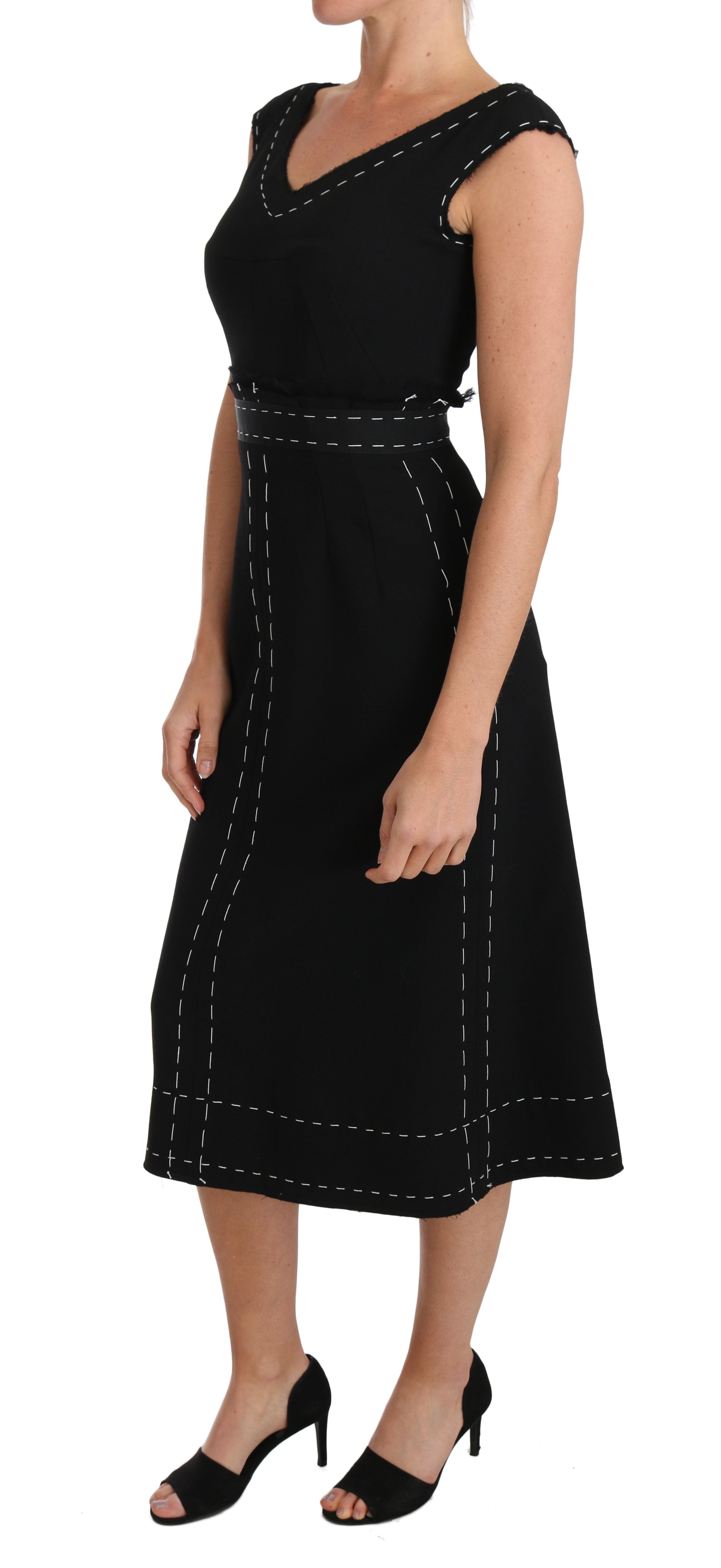 Robe droite en laine stretch noire de Dolce & Gabbana, coupe tendance et élégante pour femme.