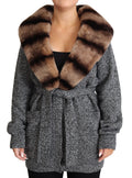 Veste en cachemire gris Dolce & Gabbana avec détails en fourrure, cardigan élégant pour femme.