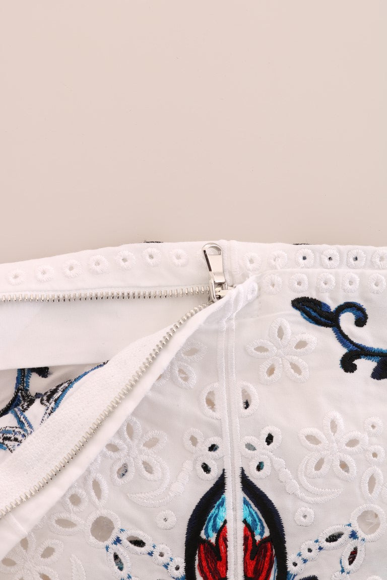 Pantalons Capri Dolce & Gabbana Mulicolor Majolica avec découpes, motif coloré et style élégant.