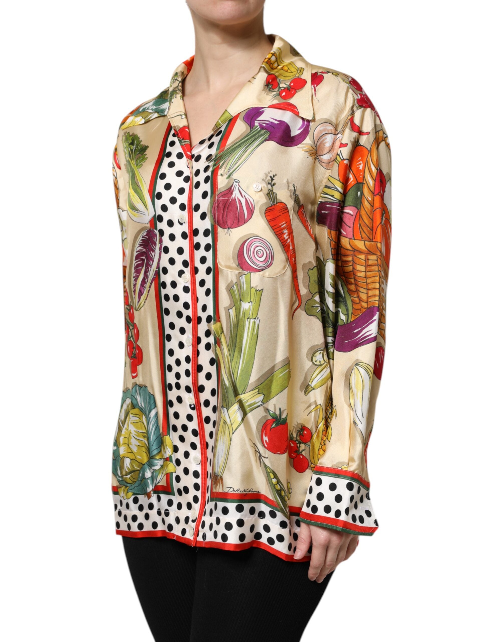T-shirt en soie Dolce & Gabbana à manches longues avec motif de légumes multicolores.