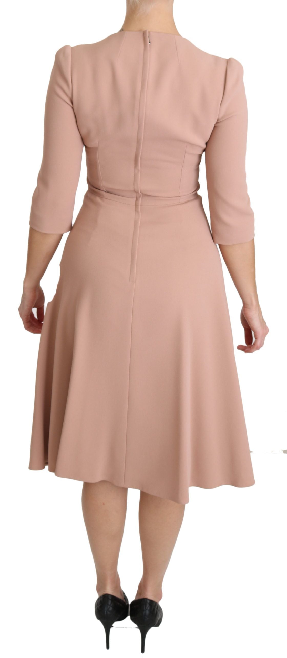 Robe Dolce & Gabbana rose à manches 3/4, coupe A-line en viscose, vue de face sur fond blanc