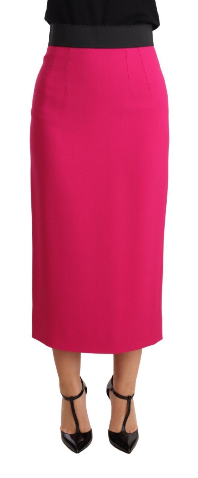 Jupe pencil rose à taille haute en stretch, de la marque Dolce & Gabbana, coupe droite élégante et ajustée.