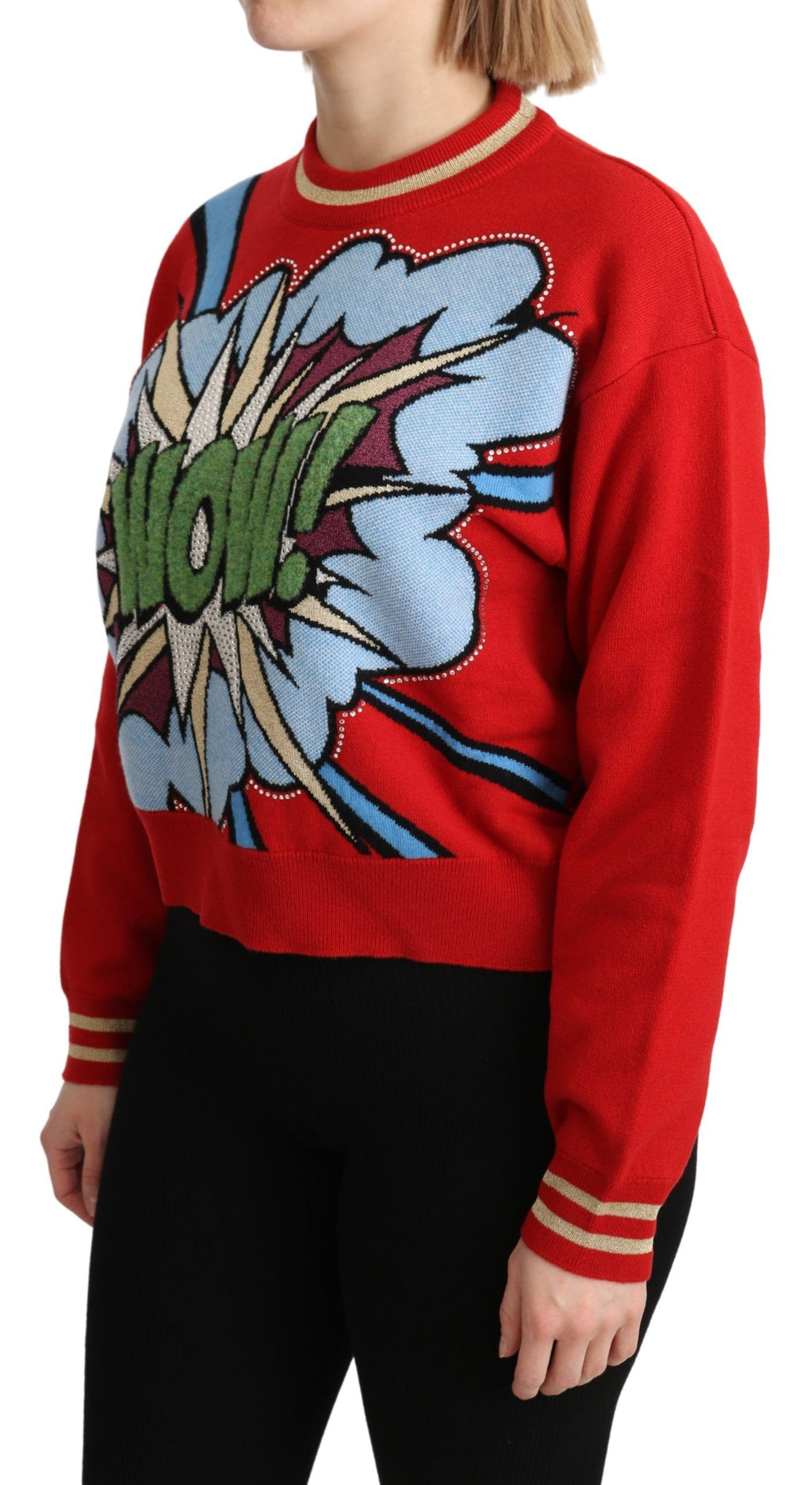 Pull homme rouge en cachemire avec motif cartoon de Dolce & Gabbana, doux et chaud, design élégant et coloré.