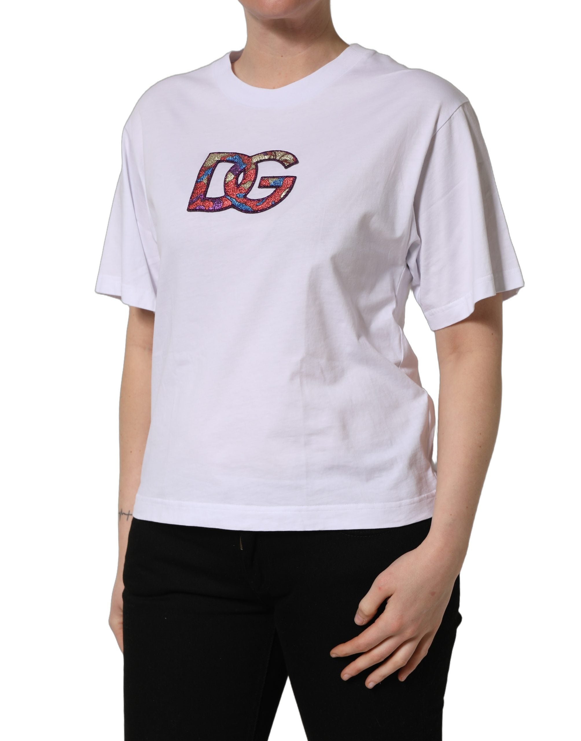 T-shirt blanc en coton Dolce & Gabbana avec logo DG brodé sur le patch au niveau du col rond.