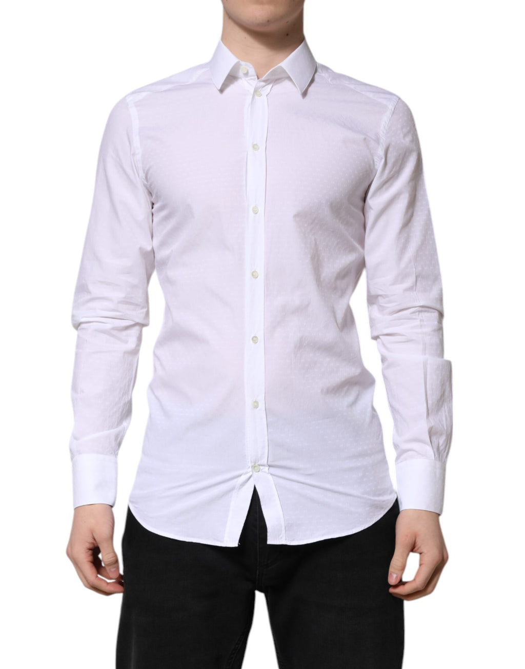 Chemise blanche Dolce & Gabbana à manches longues pour homme, vêtement formel élégant avec détails dorés visibles sur l'image.