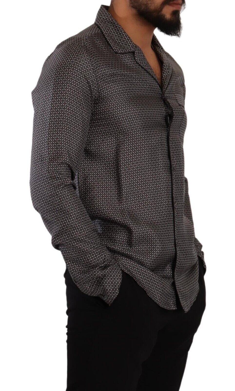 Chemise de pyjama homme Dolce & Gabbana avec motif Fantasy gris, style élégant et confortable.