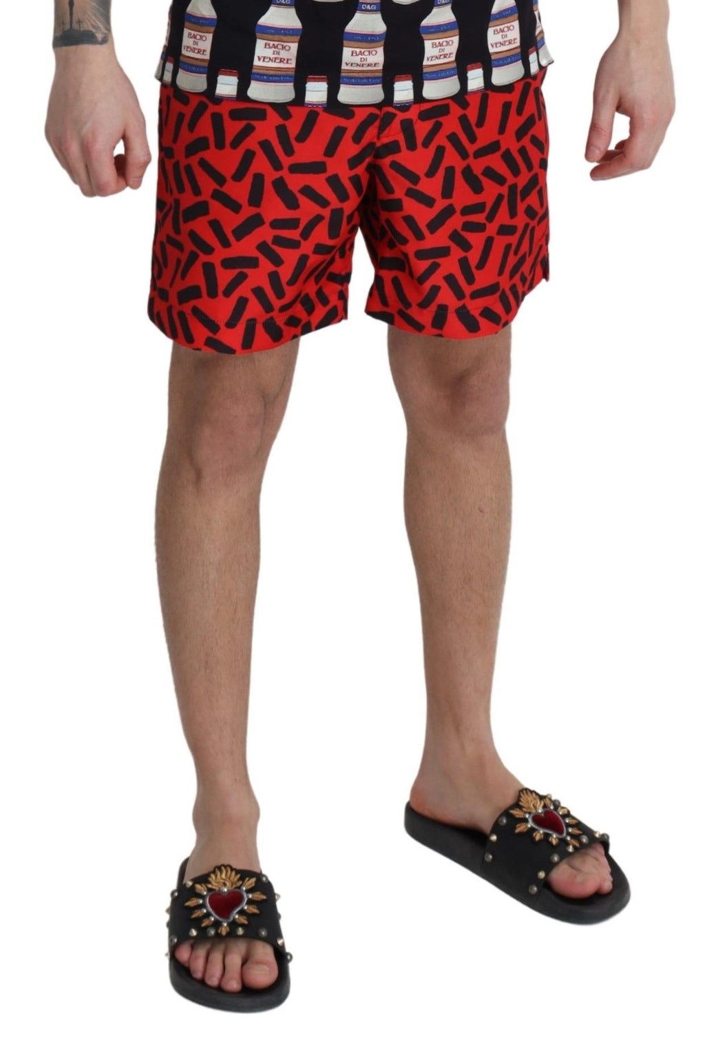 Shorts de bain Dolce & Gabbana à motif rouge, maillot de bain pour hommes, vêtements de plage élégants.