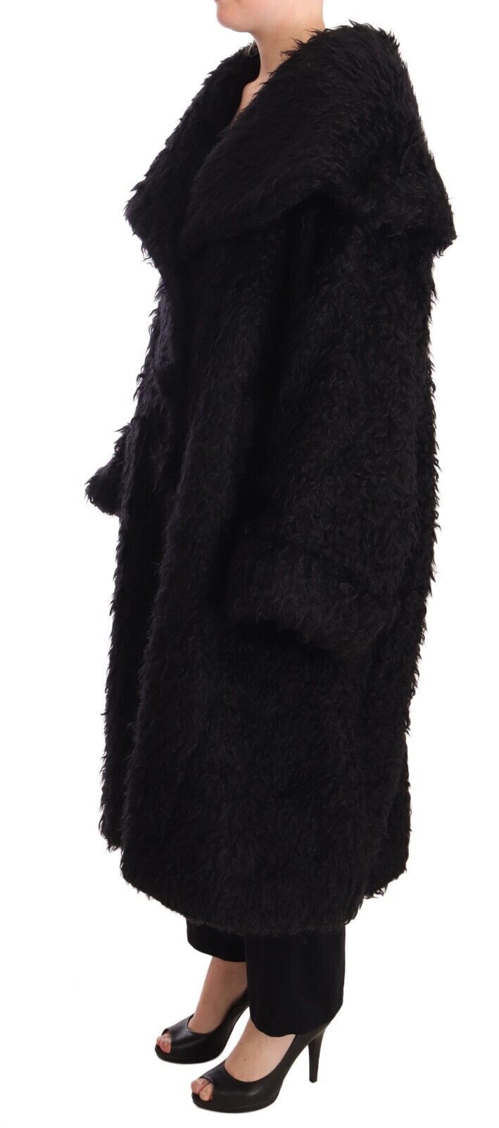 Cape trench en mohair noir de Dolce & Gabbana, élégant manteau avec détails en fourrure et coupe sophistiquée.