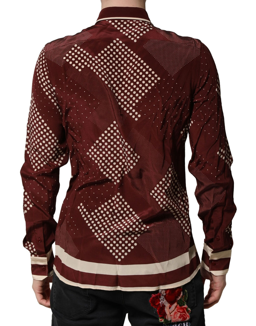 Chemise longue en soie marron à pois de Dolce & Gabbana, style décontracté à manches longues.