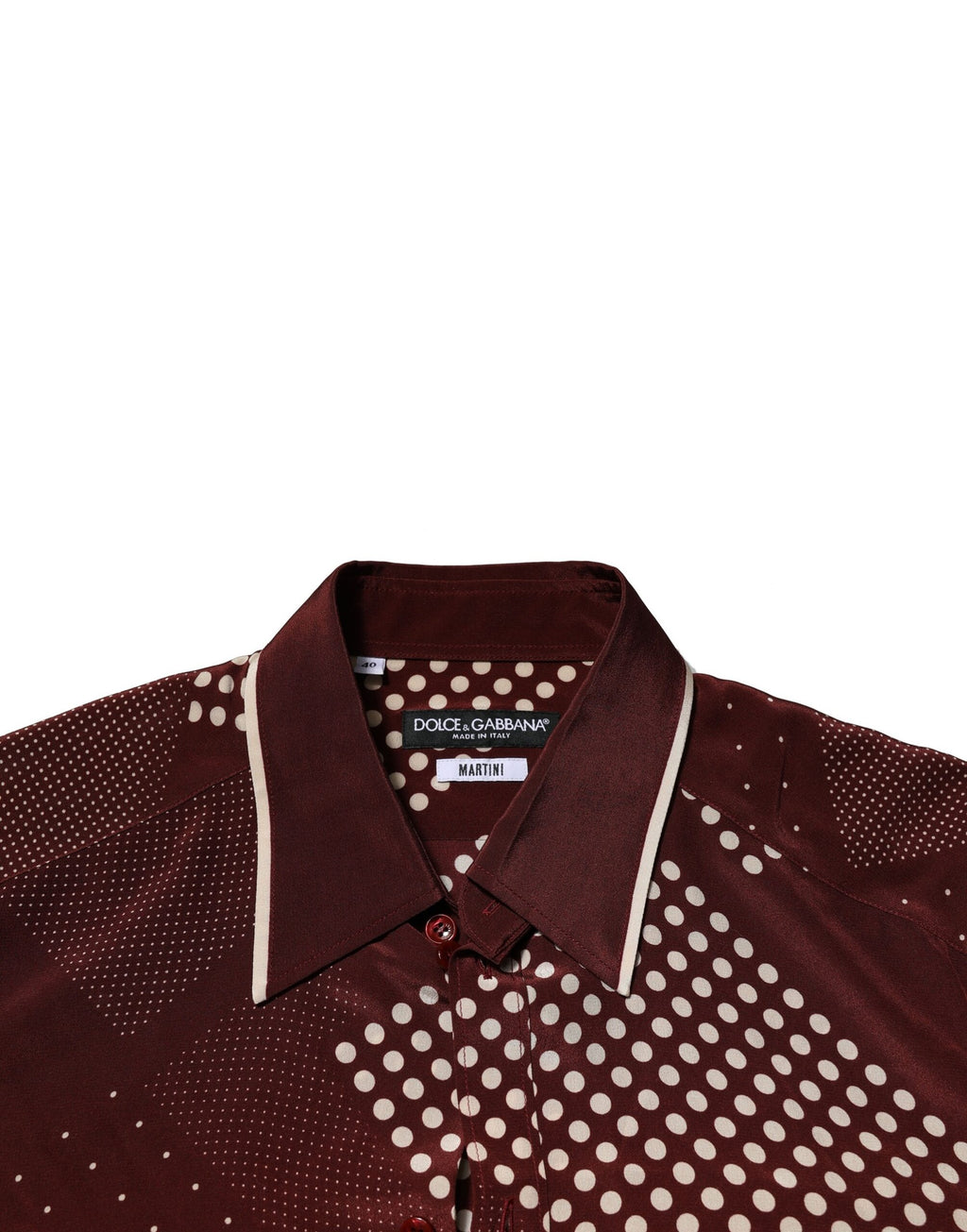 Chemise longue en soie marron à pois de Dolce & Gabbana, manche longue, style décontracté et élégant.