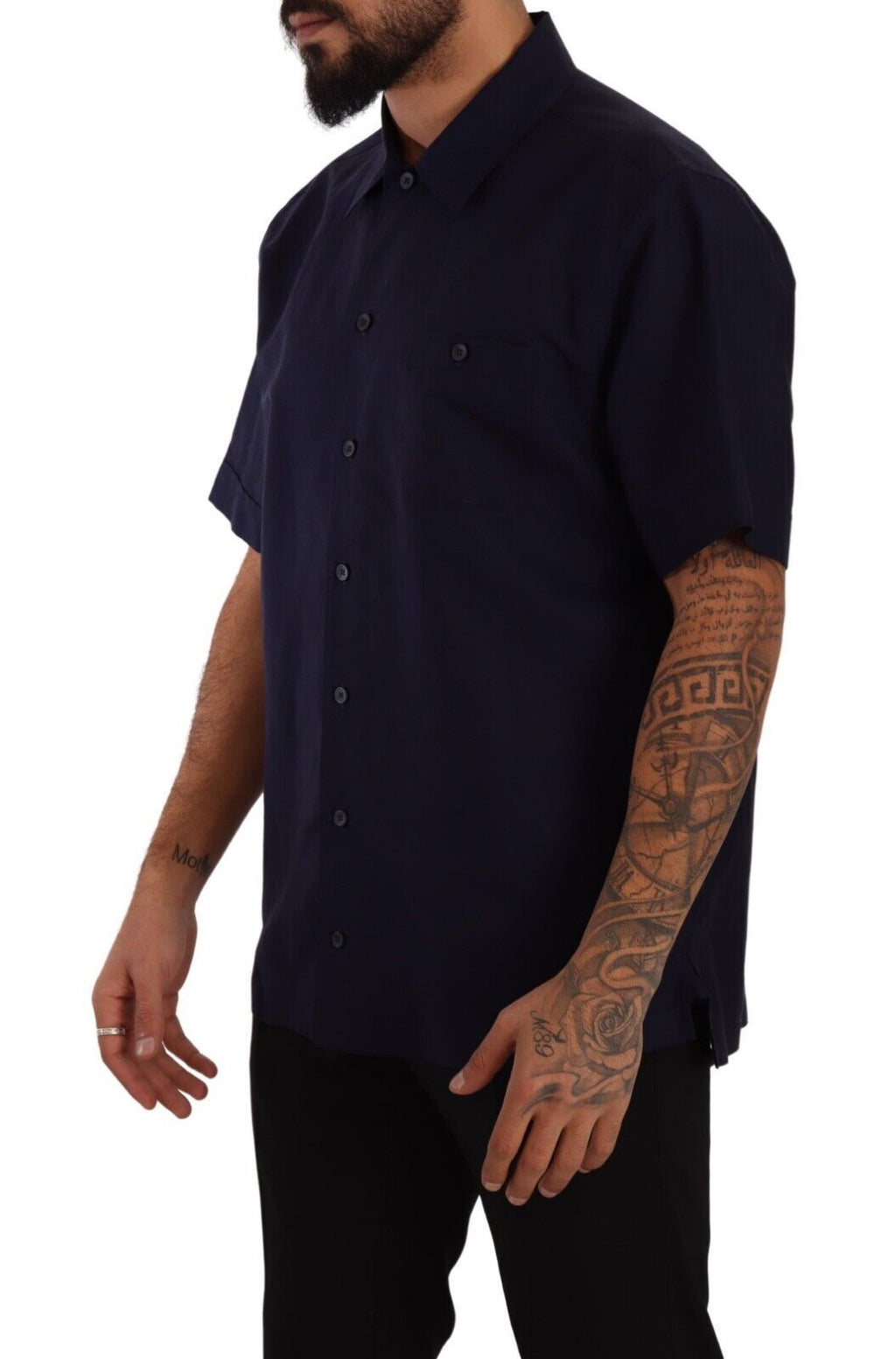 Chemise courte à manches courtes Dolce & Gabbana, bleu marine avec boutons, style élégant et sophistiqué.