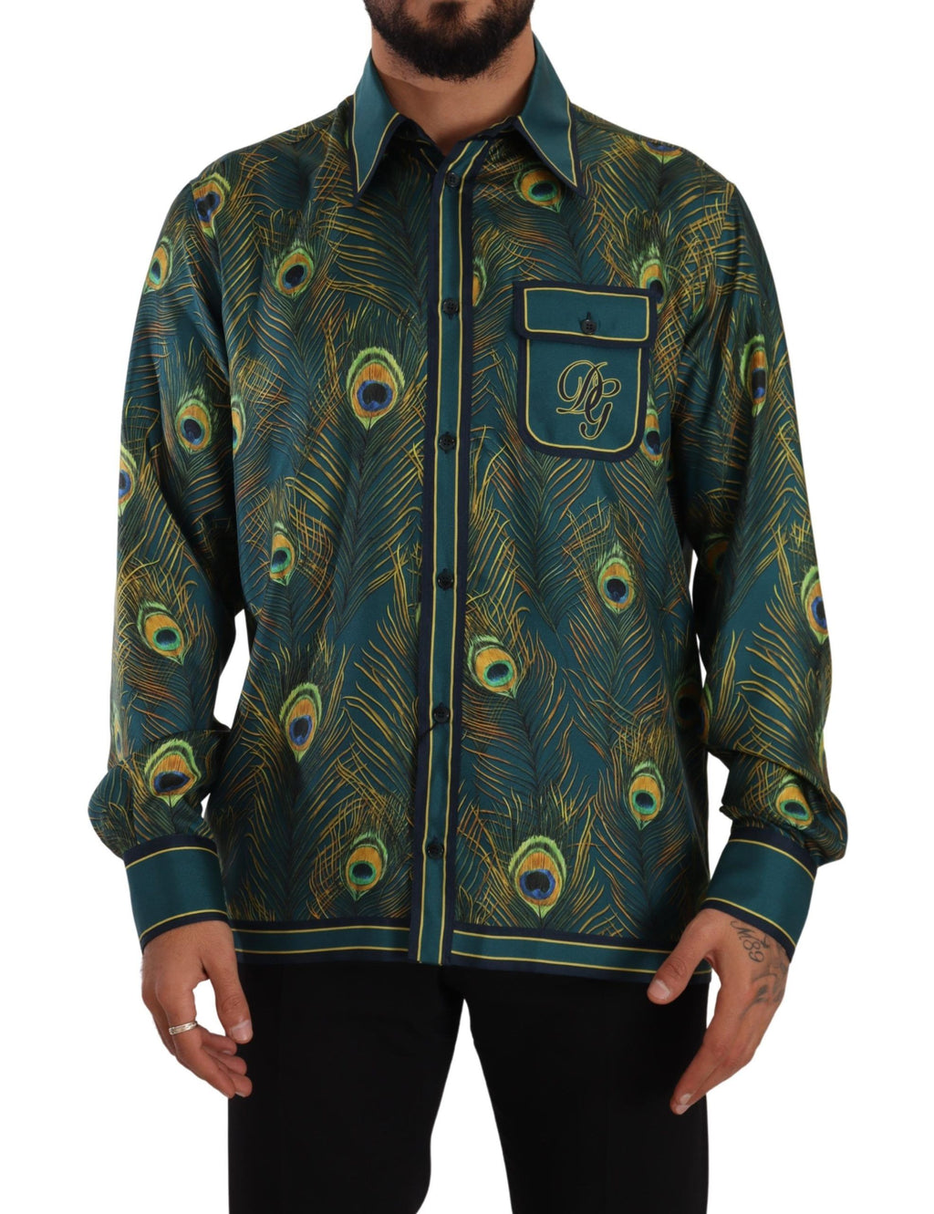Chemise de pyjama en soie Dolce & Gabbana avec motif plumes de paon pour homme, détails élégants et design sophistiqué.