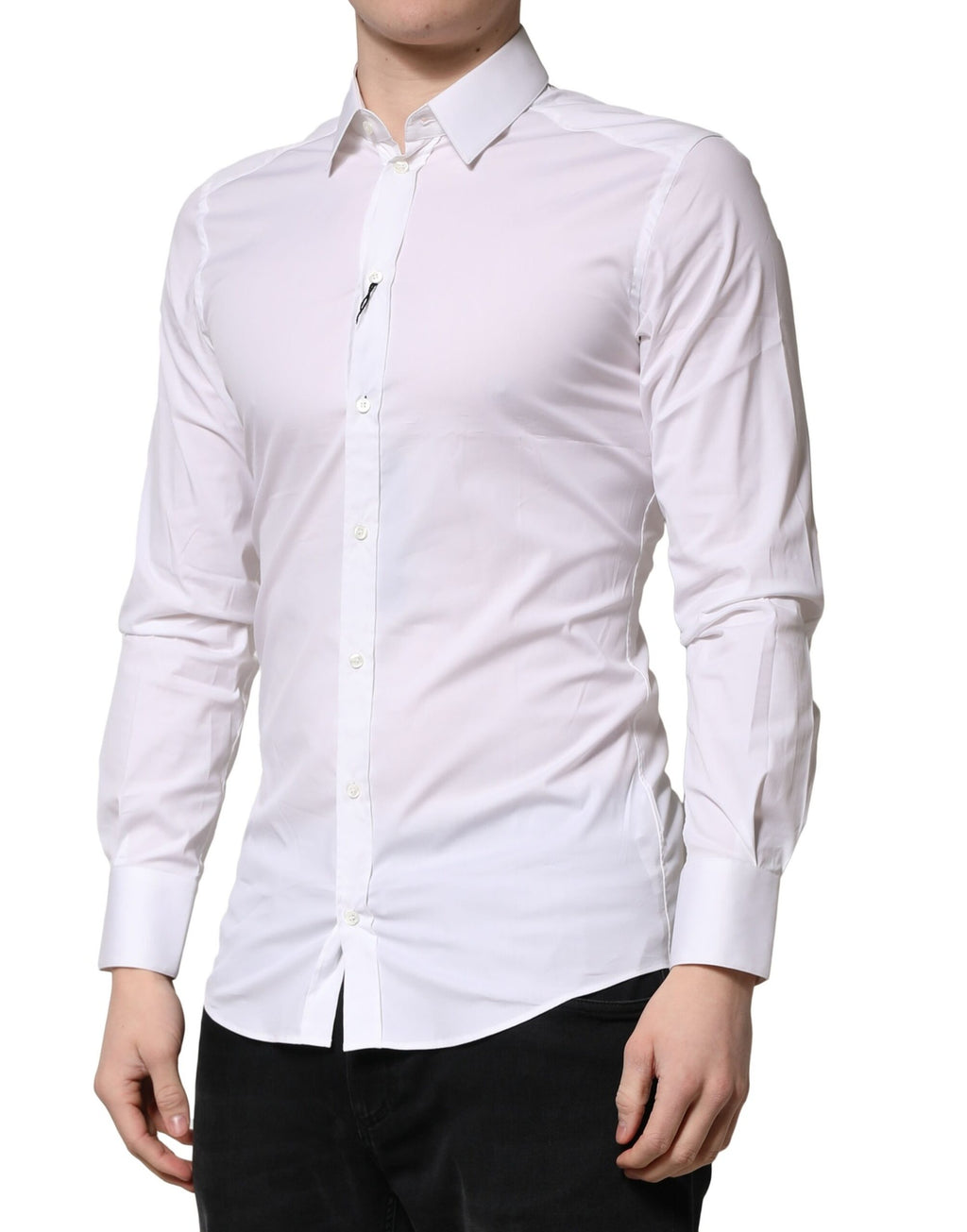 Chemise formelle blanche Dolce & Gabbana à manches longues avec détails dorés, élégante et sophistiquée.