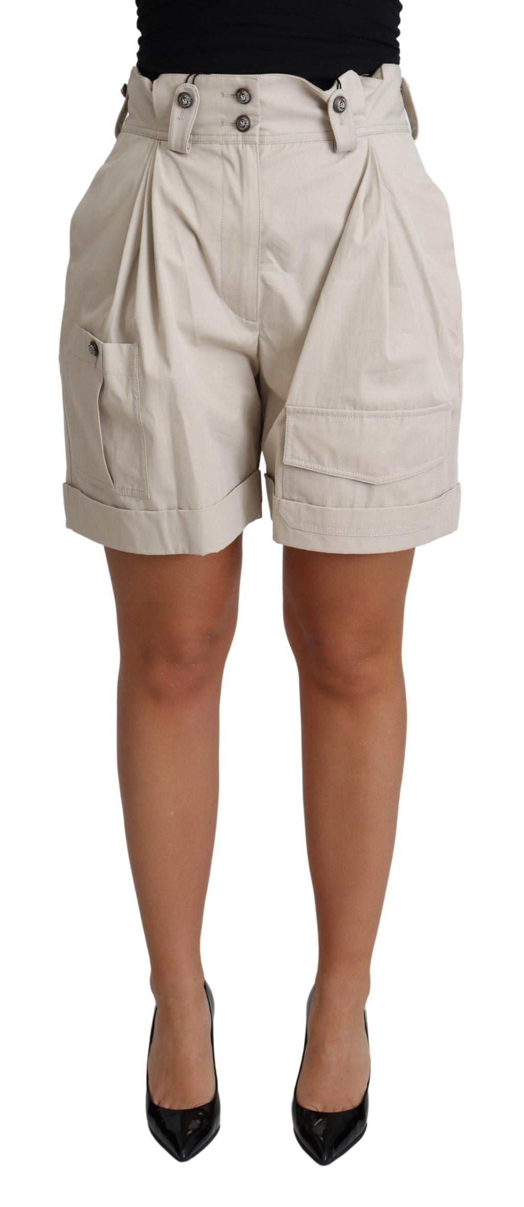 Shorts beige en coton plissé à taille haute de Dolce & Gabbana, style décontracté et chic, vue de face.