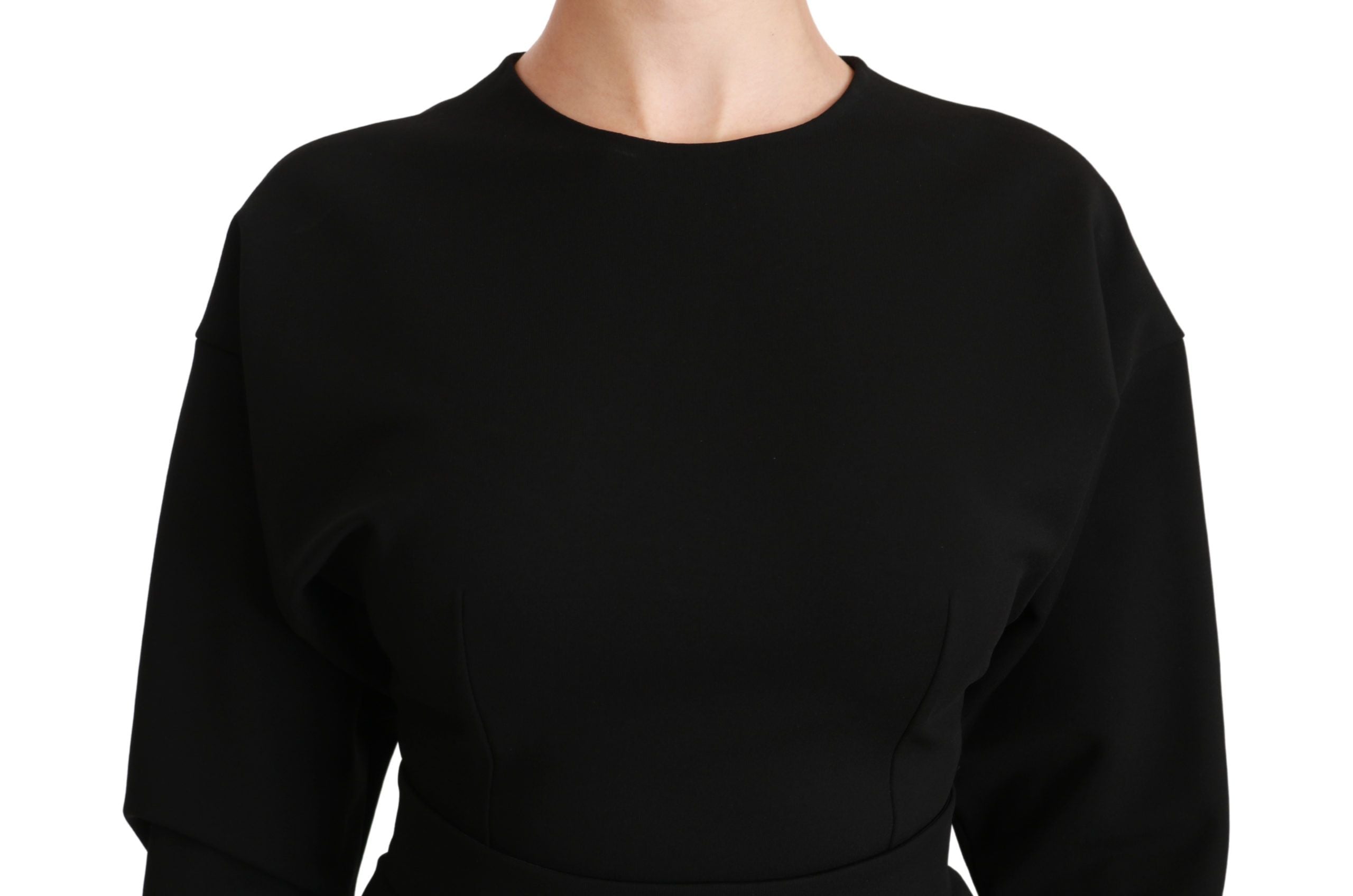Robe noire moulante Dolce & Gabbana en tissu stretch, coupe midi élégante et ajustée, vue de face sur mannequin.