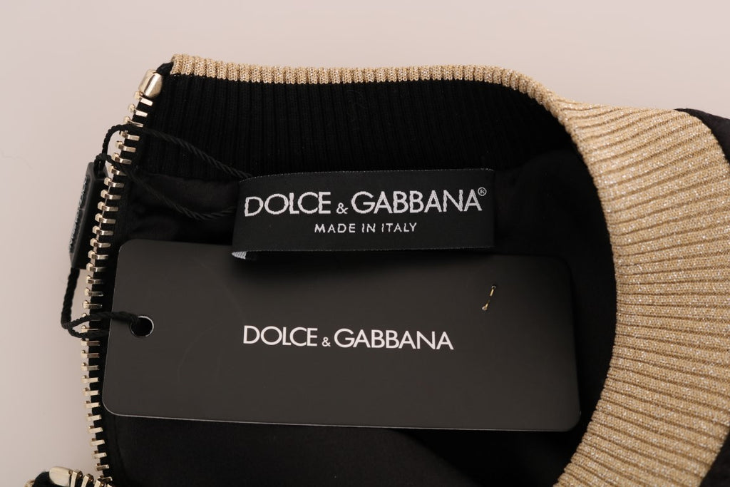 Pull Dolce & Gabbana noir Fairy Tale Brocade à fermeture éclair, motif brocart élégant, porté sur mannequin.