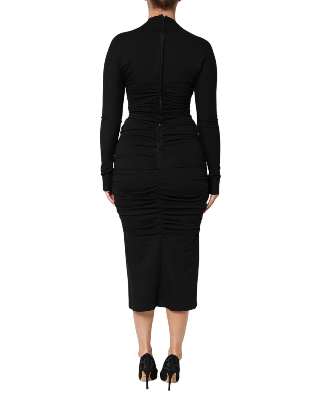 Robe midi noire à manches longues de la marque Dolce & Gabbana, robe élégante et ajustée.