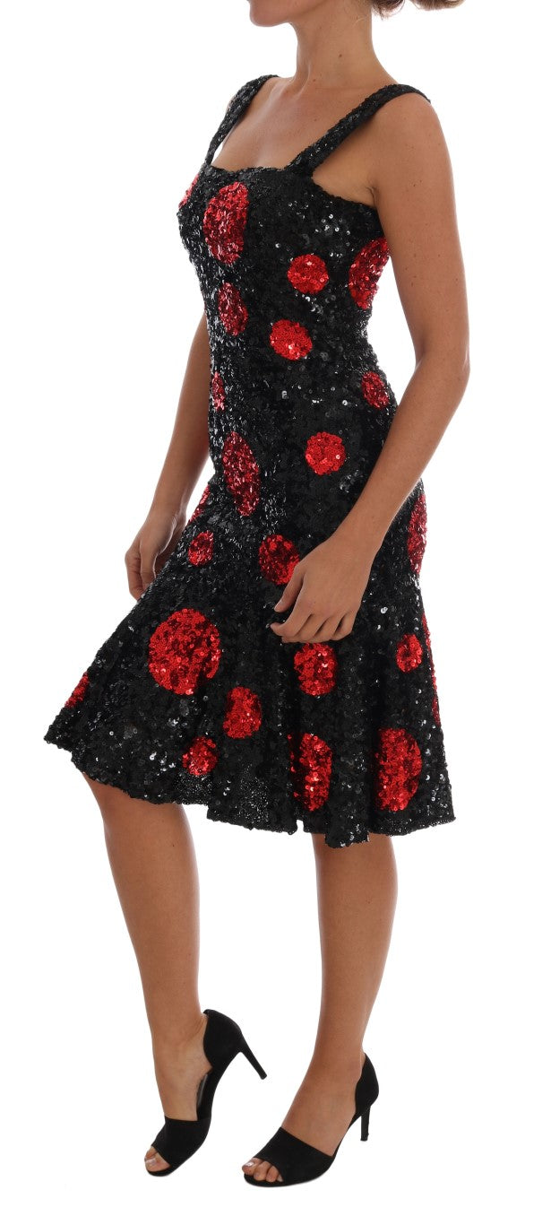 Robe droite Dolce & Gabbana noire et rouge à pois avec sequins, style élégant et sophistiqué.