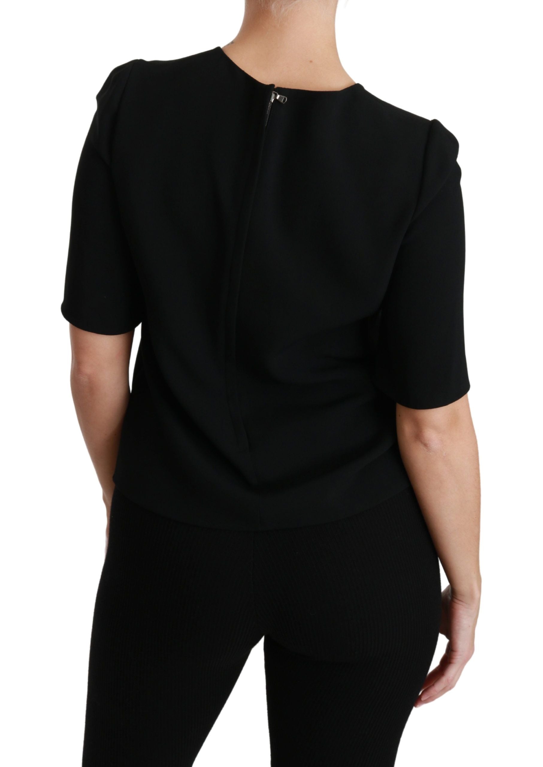 Haut décontracté noir Dolce & Gabbana à manches courtes, en tissu stretch, blouse élégante pour un style chic et confortable.