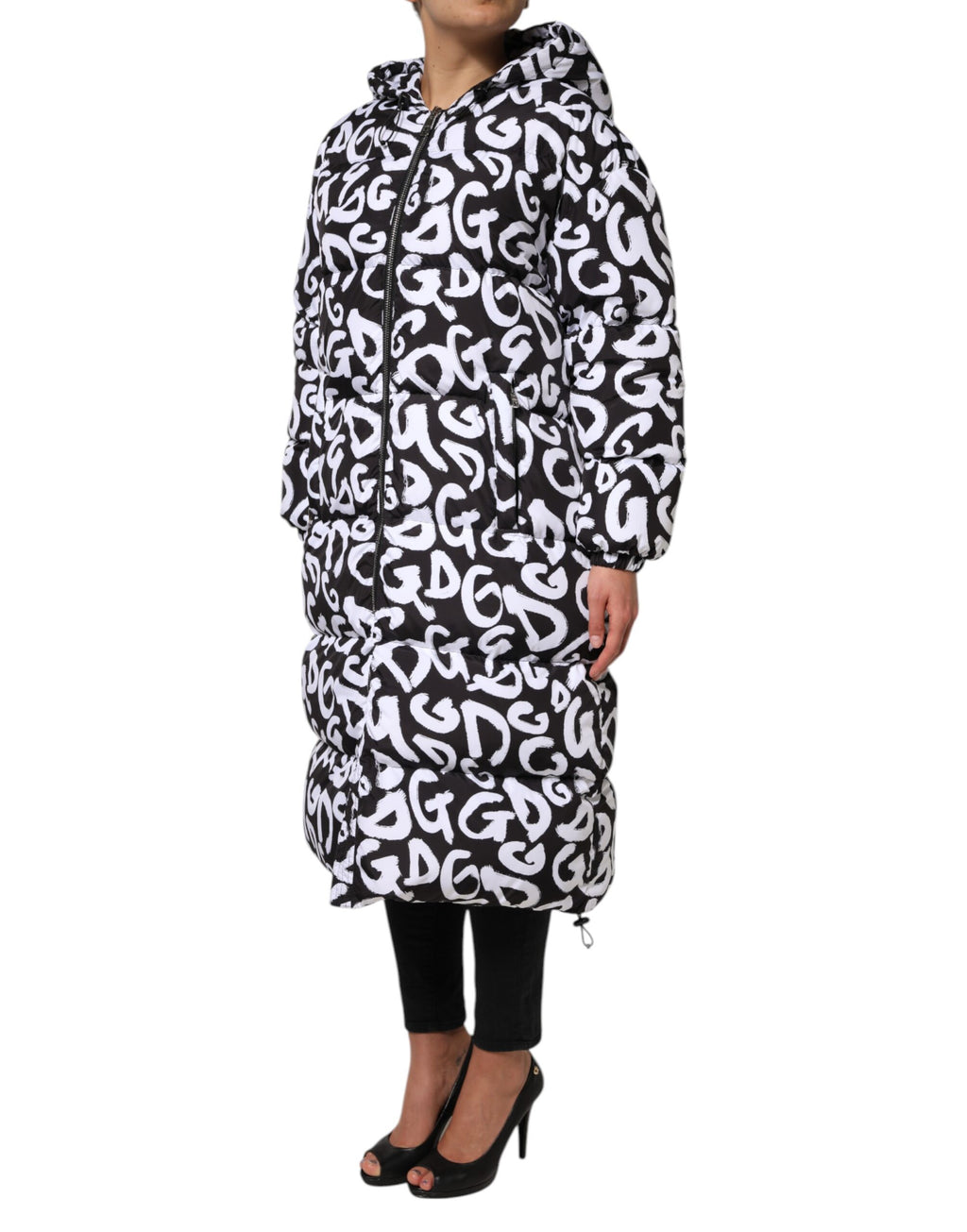 Manteau long à capuche noir et blanc Dolce & Gabbana DG Mania, veste élégante en tissu léger avec fermeture à glissière.