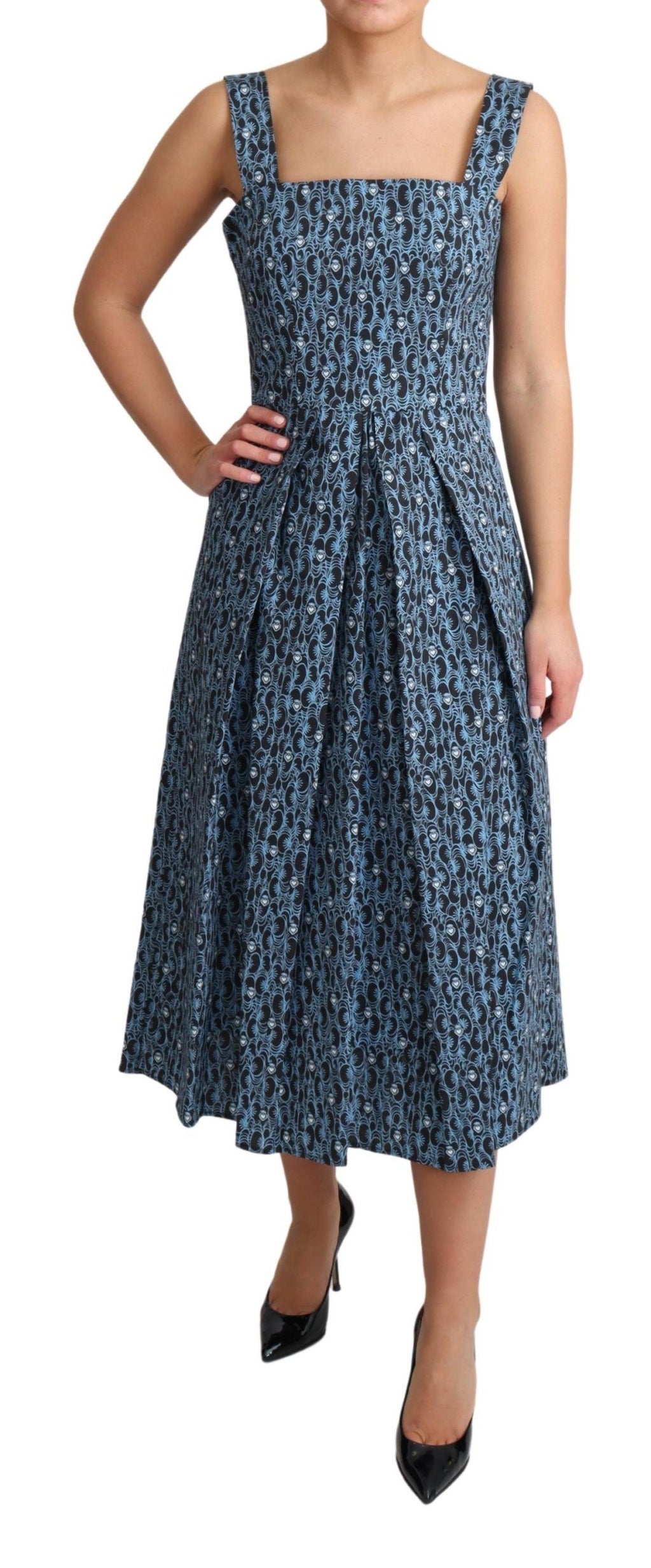 Robe en coton à cœur bleu Dolce & Gabbana, coupe évasée et stretch, silhouette élégante et moderne.